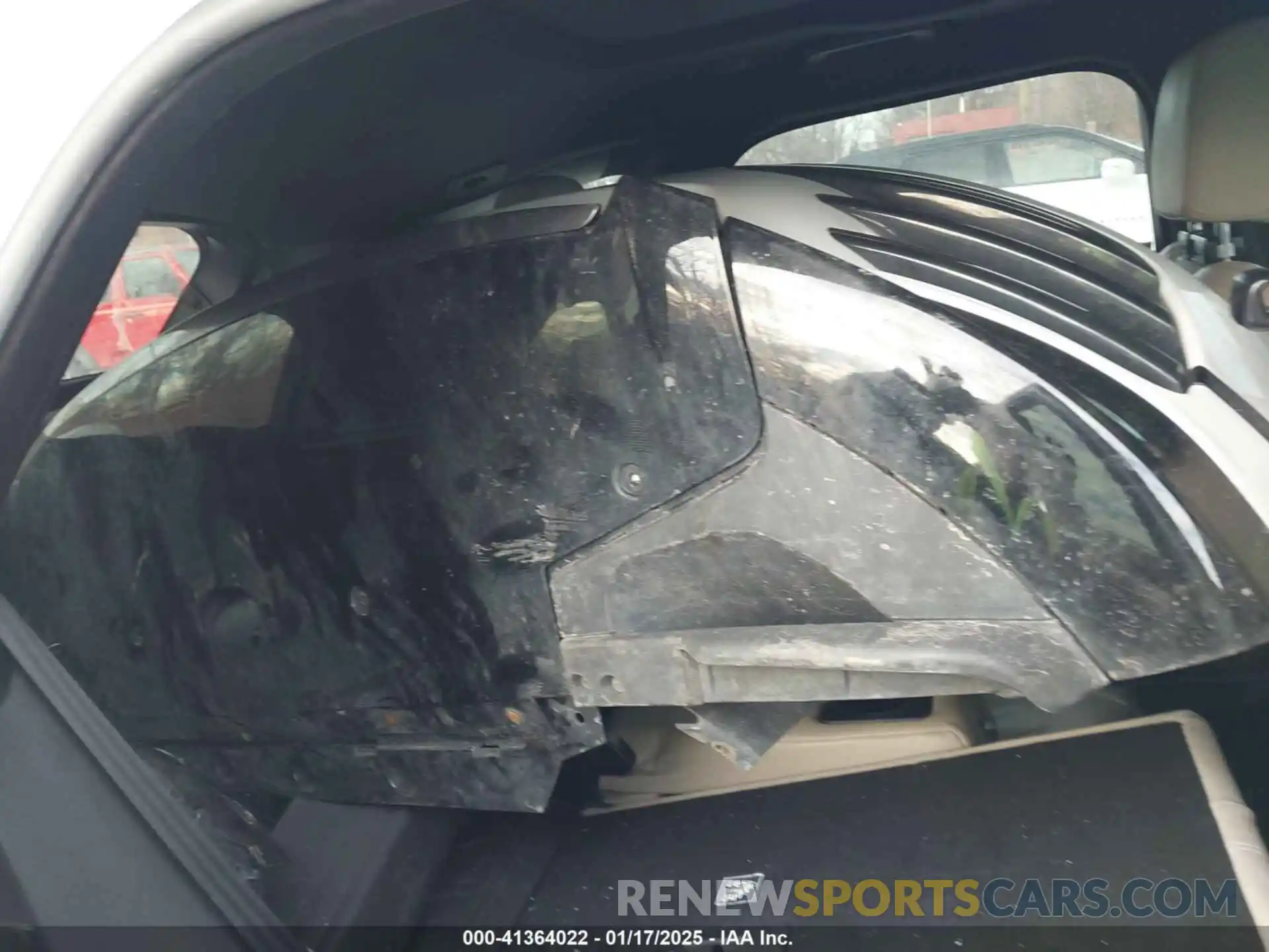 12 Photograph of a damaged car SALYL2EX6KA782659 LAND ROVER RANGE ROVER VELAR 2019