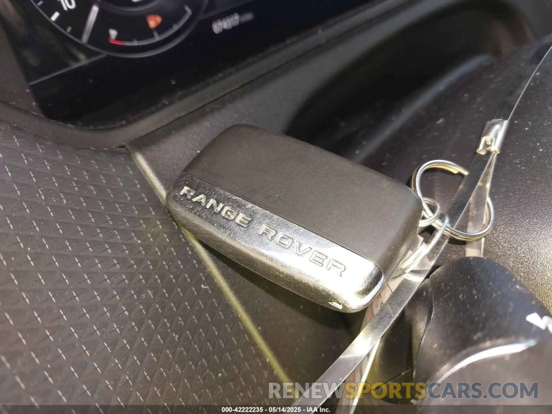 11 Photograph of a damaged car SALYL2EX6KA791605 LAND ROVER RANGE ROVER VELAR 2019