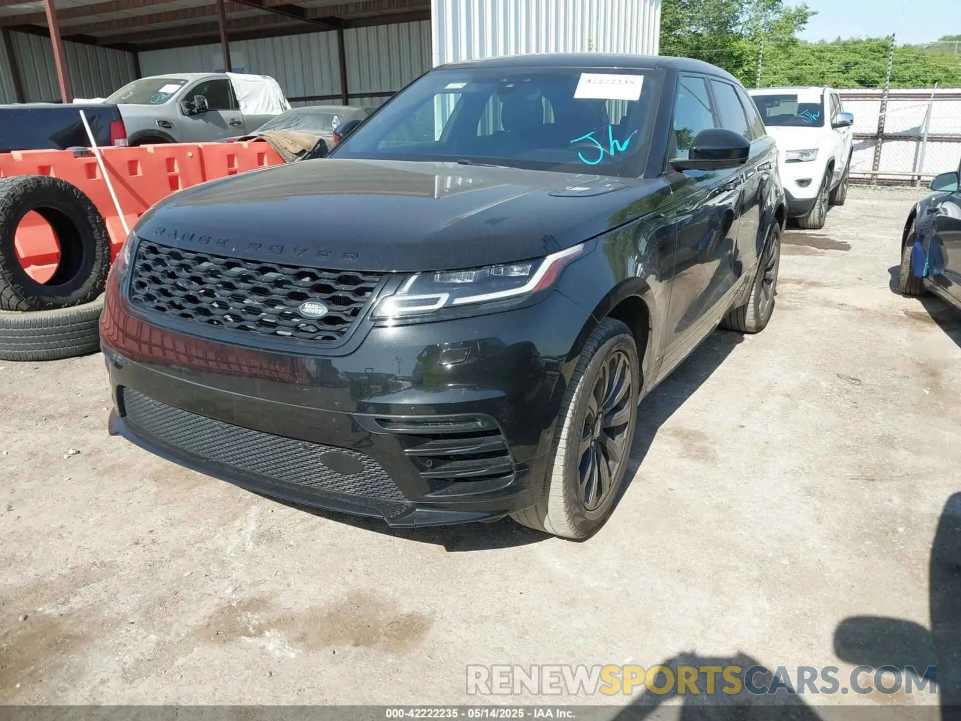 2 Photograph of a damaged car SALYL2EX6KA791605 LAND ROVER RANGE ROVER VELAR 2019