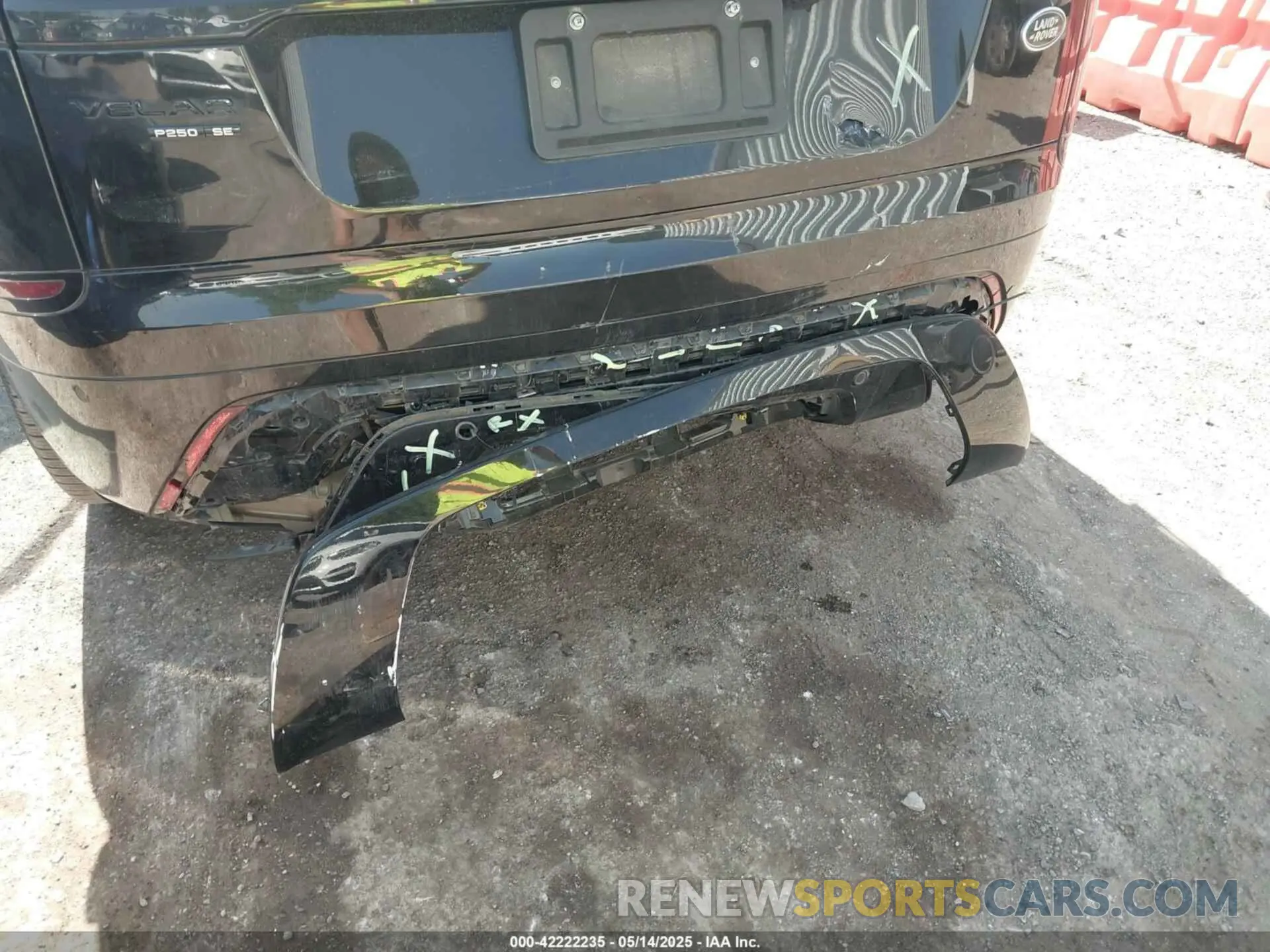 6 Photograph of a damaged car SALYL2EX6KA791605 LAND ROVER RANGE ROVER VELAR 2019