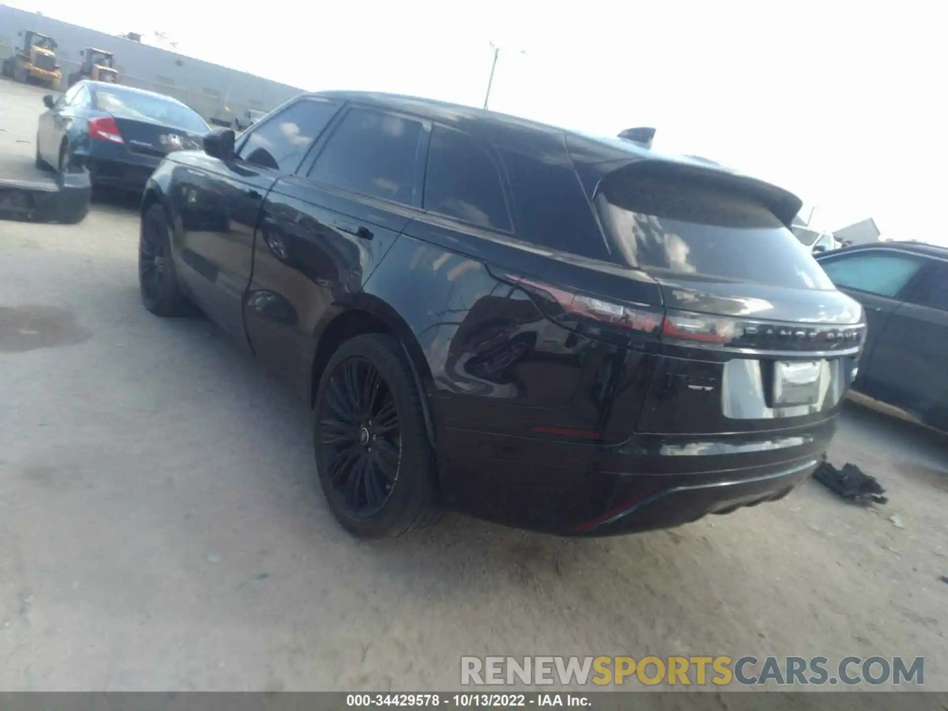 3 Photograph of a damaged car SALYL2EX7KA234864 LAND ROVER RANGE ROVER VELAR 2019