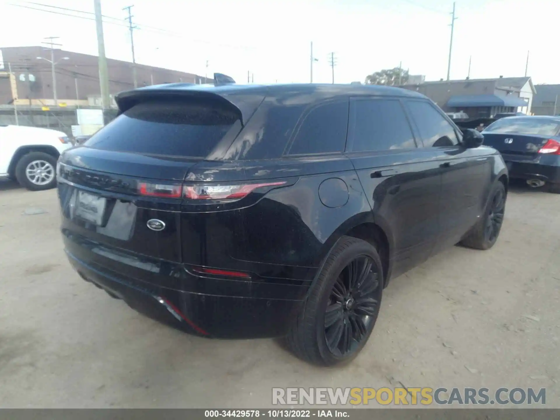 4 Photograph of a damaged car SALYL2EX7KA234864 LAND ROVER RANGE ROVER VELAR 2019