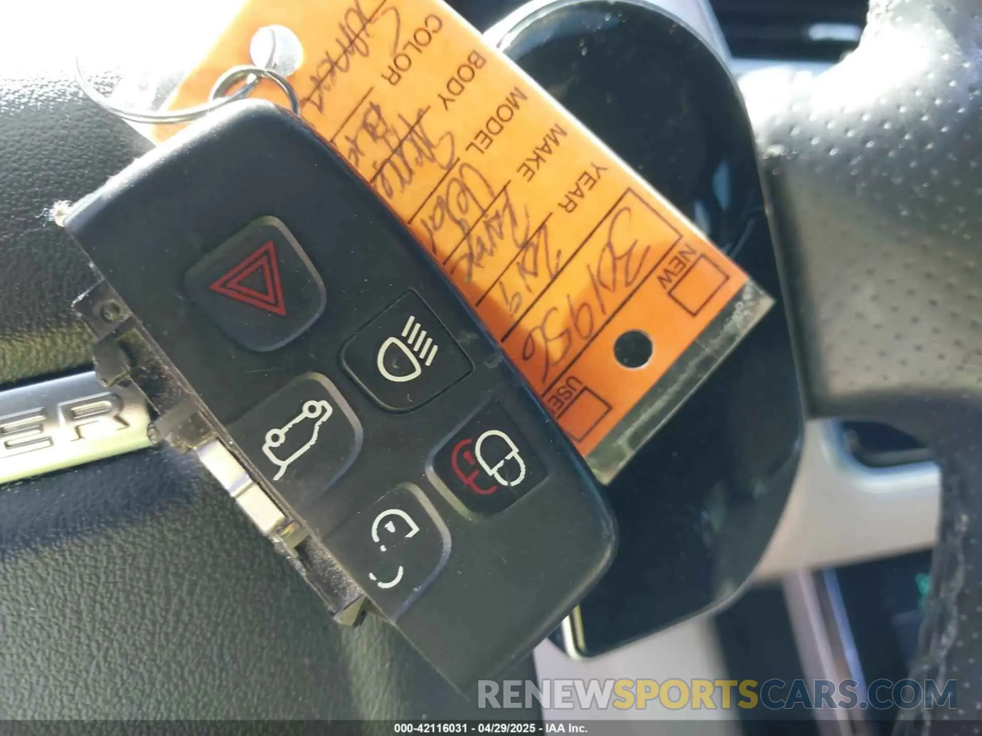 11 Photograph of a damaged car SALYL2EX7KA780581 LAND ROVER RANGE ROVER VELAR 2019