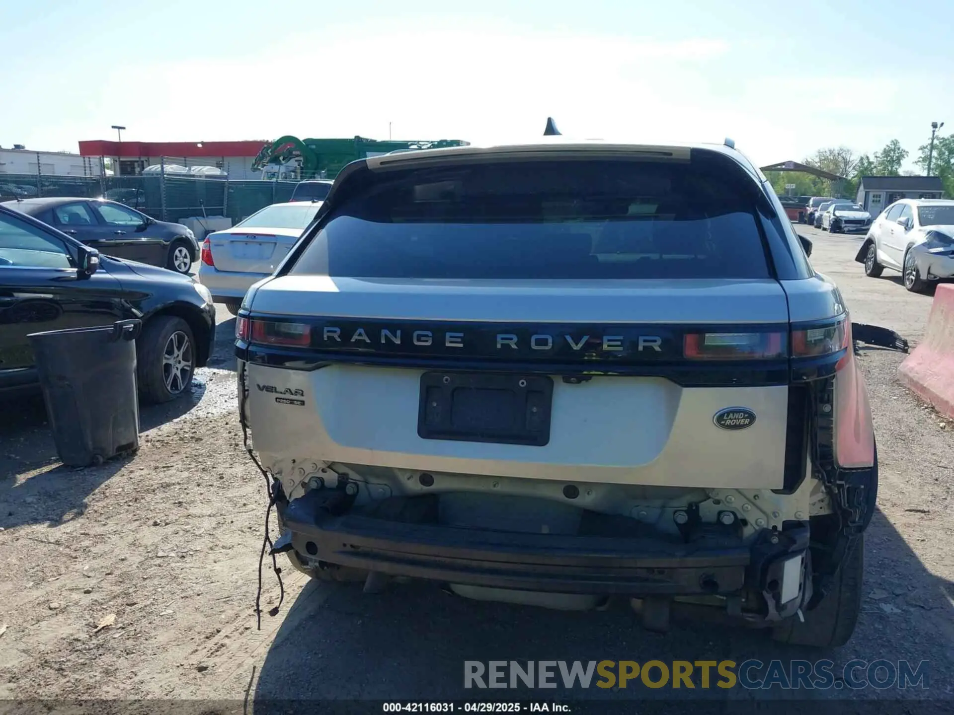 19 Photograph of a damaged car SALYL2EX7KA780581 LAND ROVER RANGE ROVER VELAR 2019