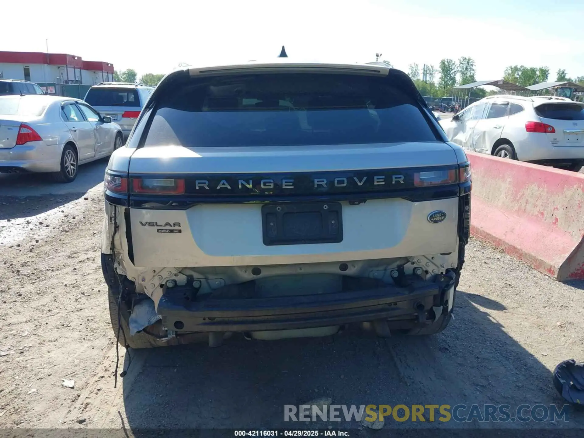 6 Photograph of a damaged car SALYL2EX7KA780581 LAND ROVER RANGE ROVER VELAR 2019