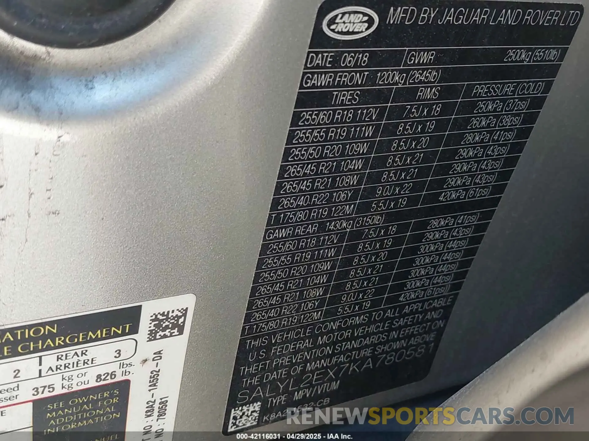 9 Photograph of a damaged car SALYL2EX7KA780581 LAND ROVER RANGE ROVER VELAR 2019