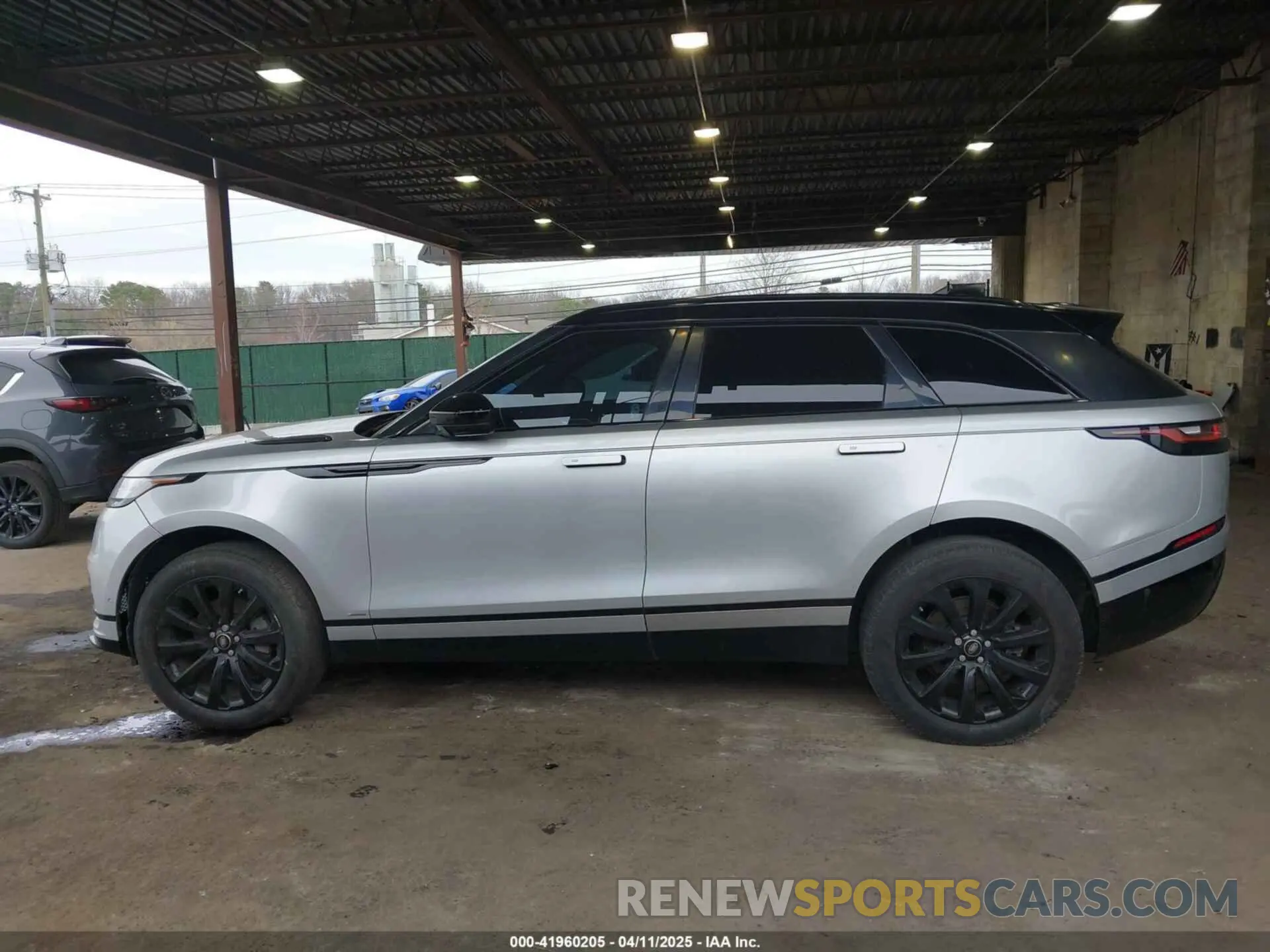 15 Photograph of a damaged car SALYL2EX7KA787059 LAND ROVER RANGE ROVER VELAR 2019