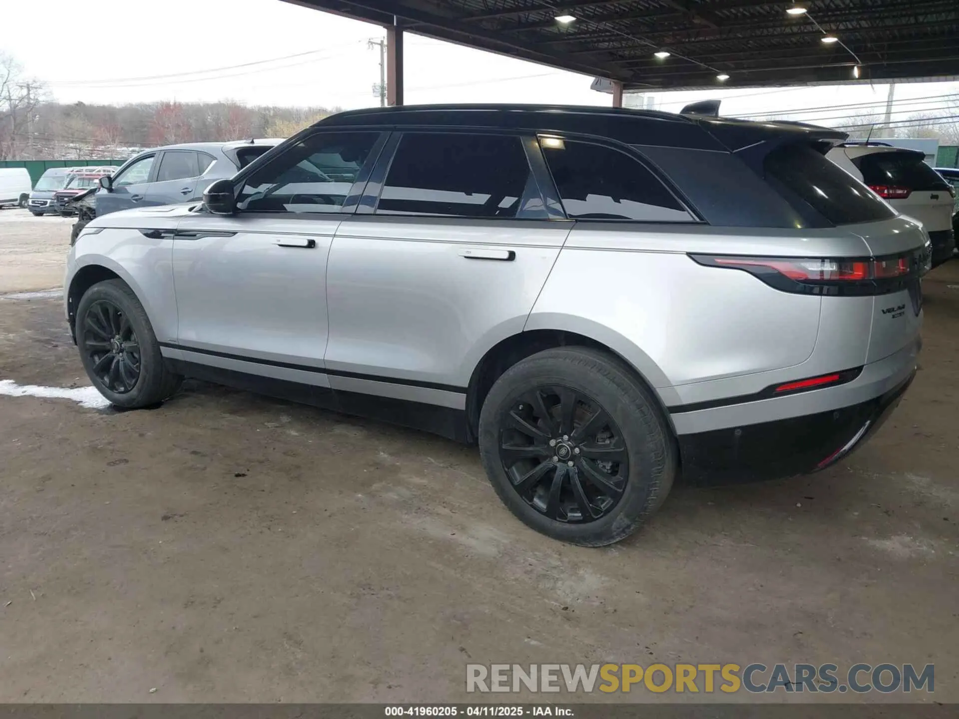3 Photograph of a damaged car SALYL2EX7KA787059 LAND ROVER RANGE ROVER VELAR 2019