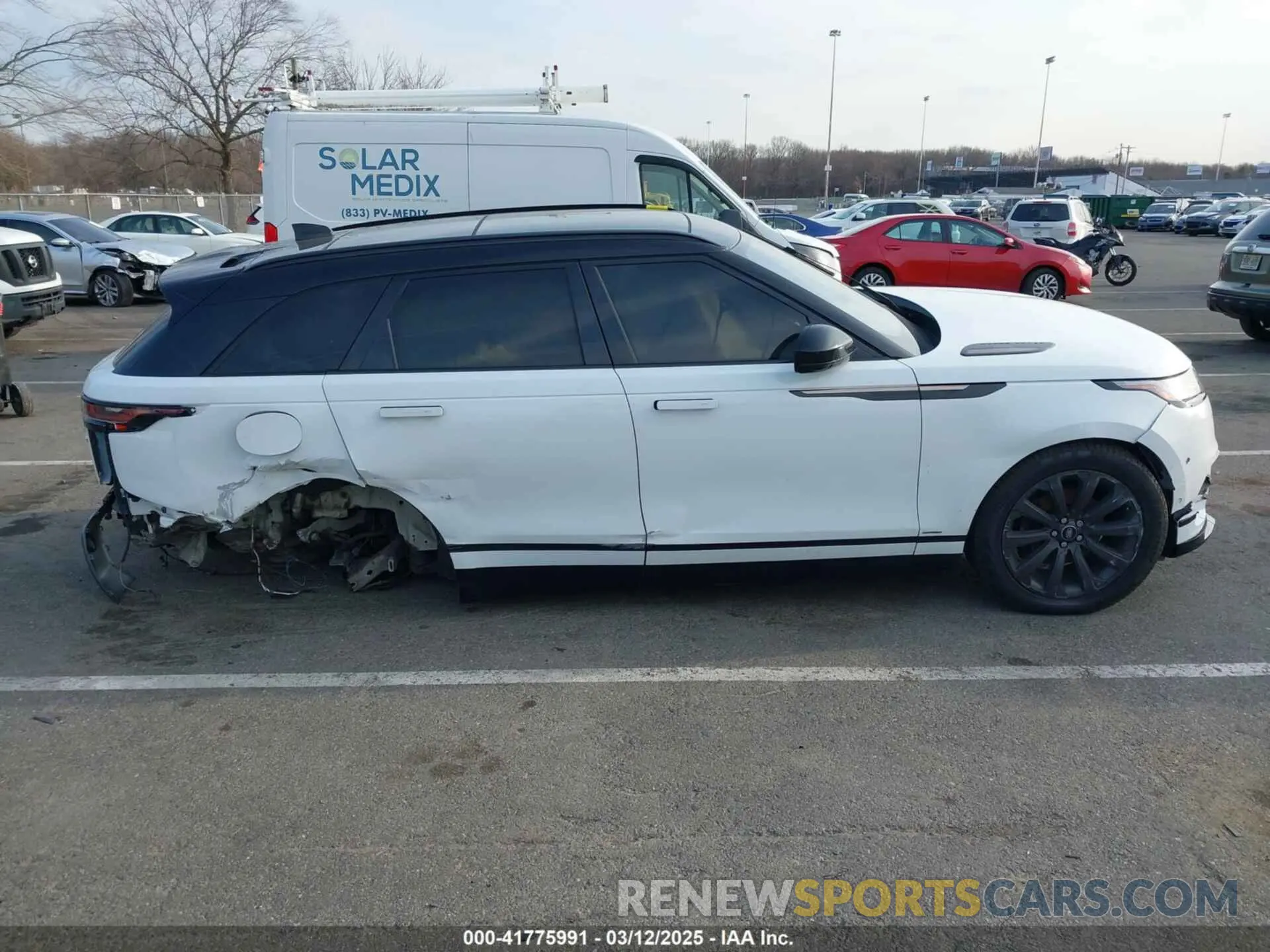 13 Photograph of a damaged car SALYL2EX9KA782364 LAND ROVER RANGE ROVER VELAR 2019