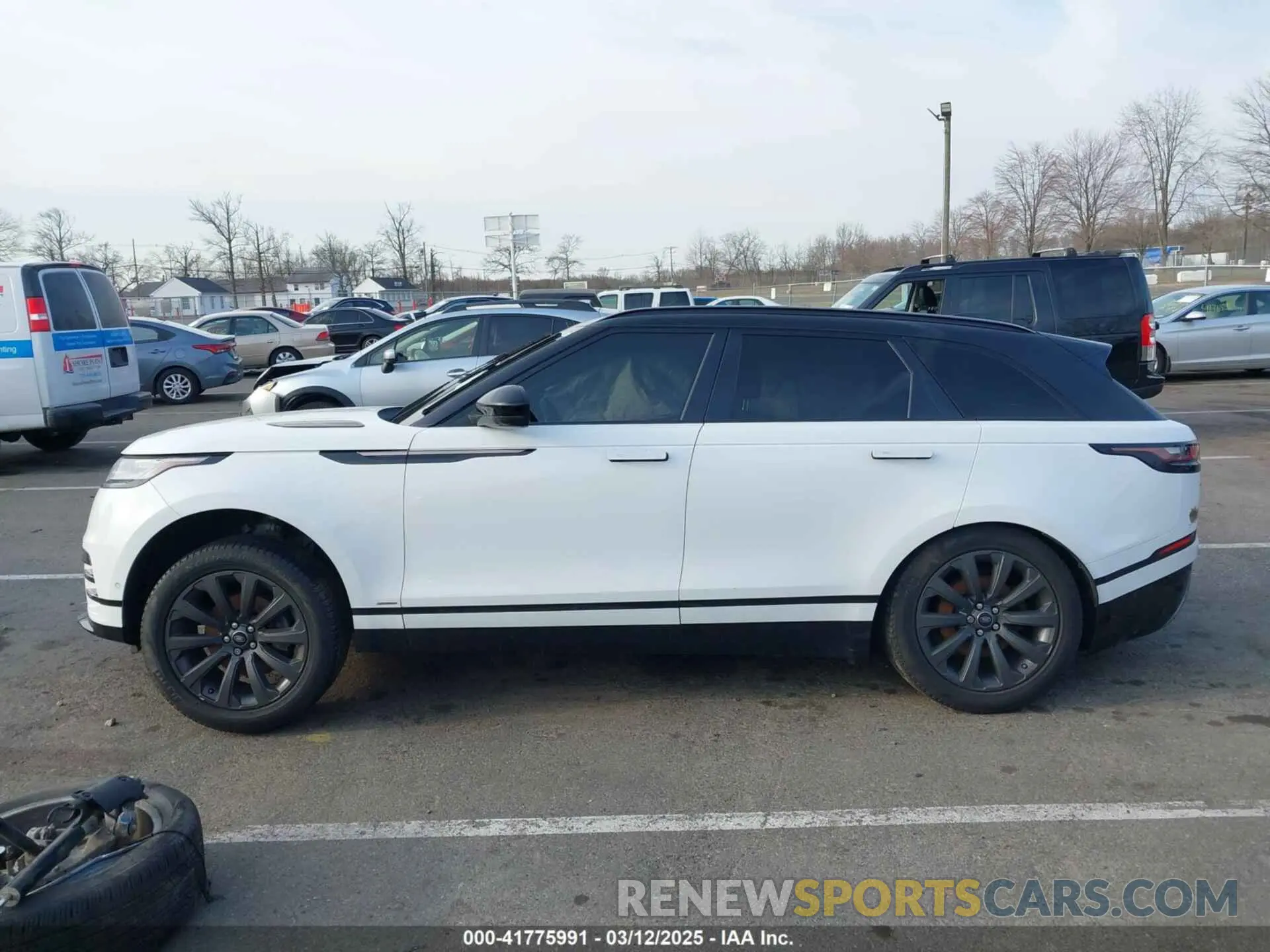 14 Photograph of a damaged car SALYL2EX9KA782364 LAND ROVER RANGE ROVER VELAR 2019