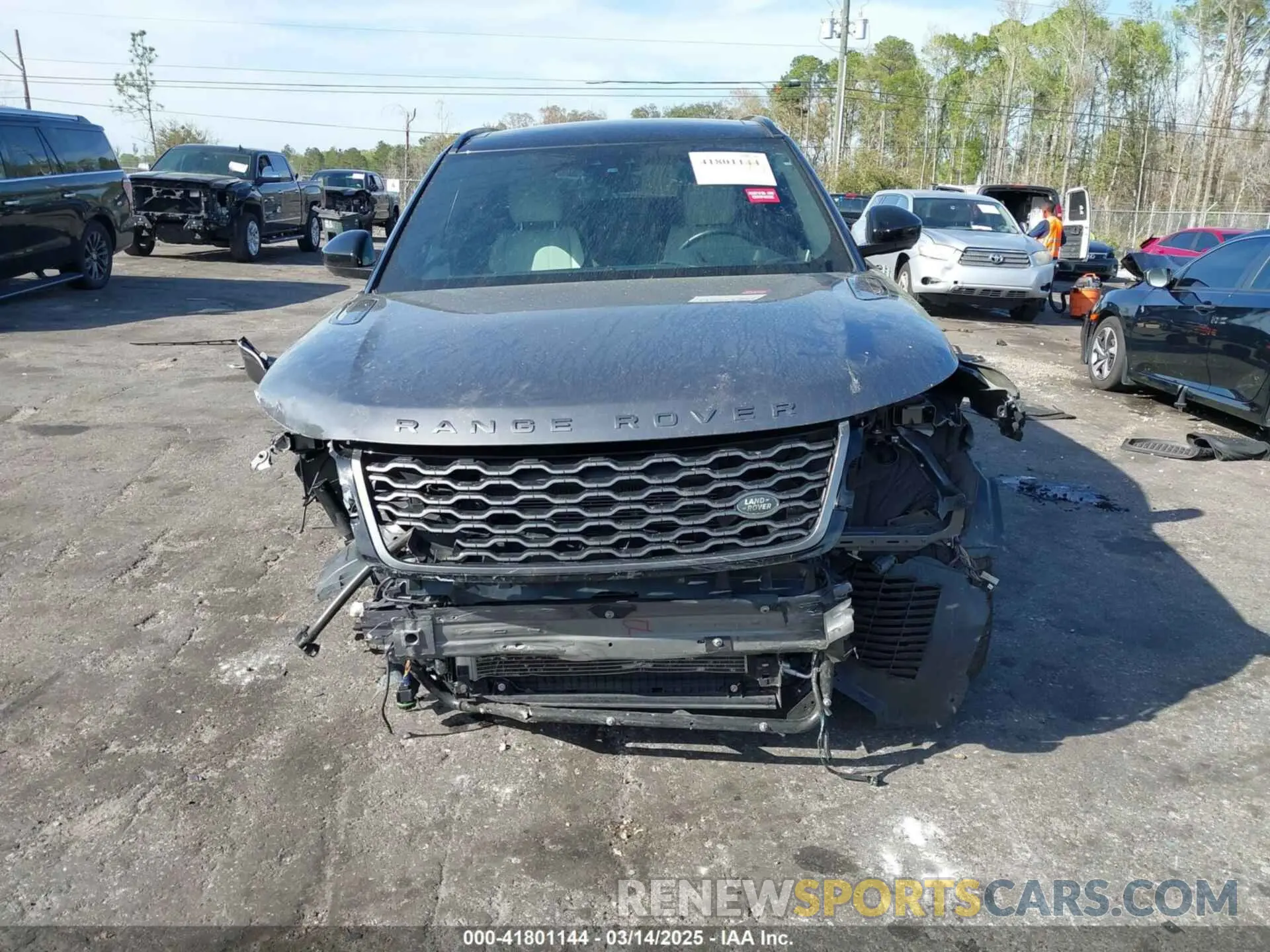 6 Photograph of a damaged car SALYL2EXXKA210087 LAND ROVER RANGE ROVER VELAR 2019