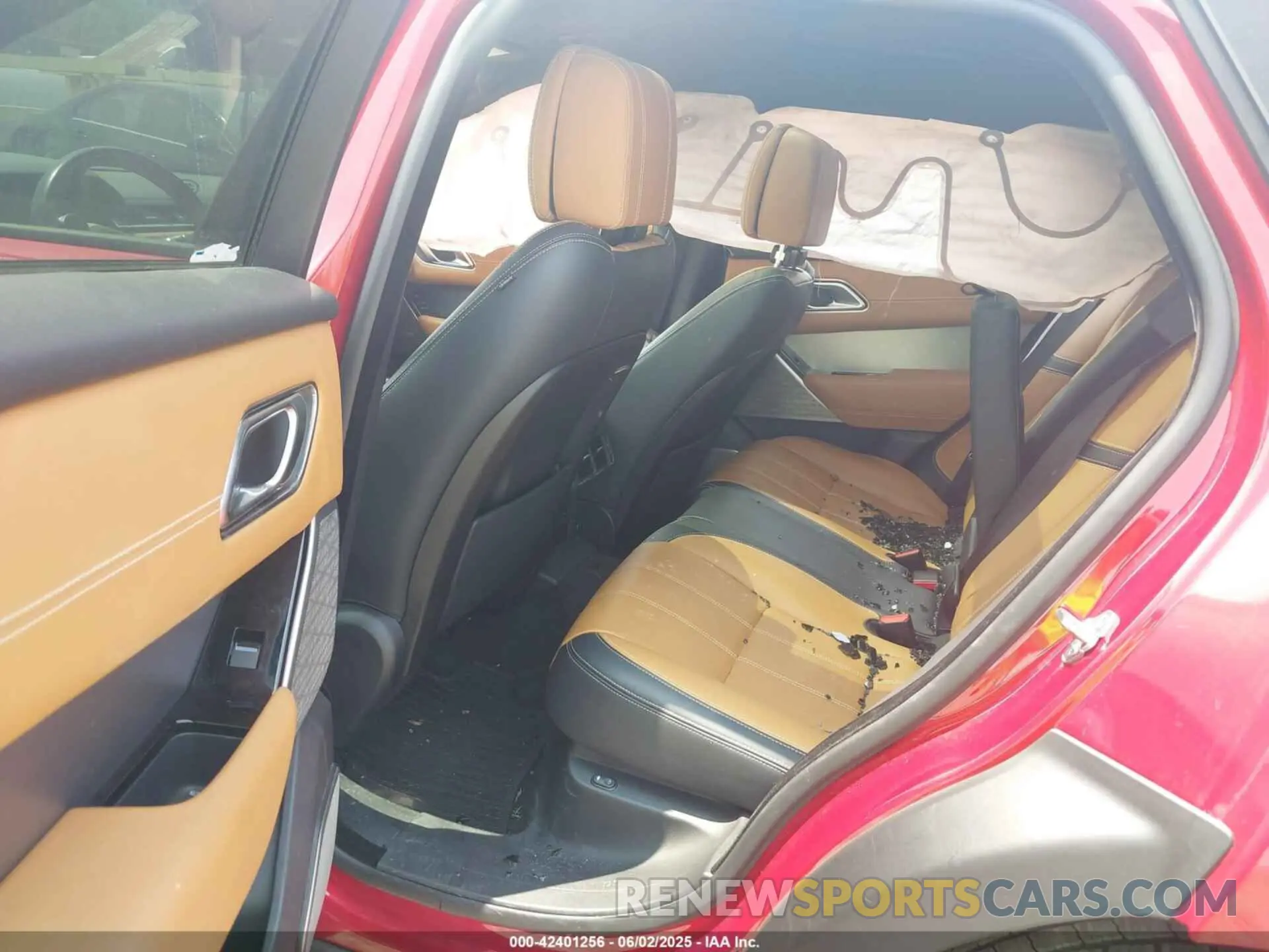 8 Photograph of a damaged car SALYL2EXXKA217539 LAND ROVER RANGE ROVER VELAR 2019