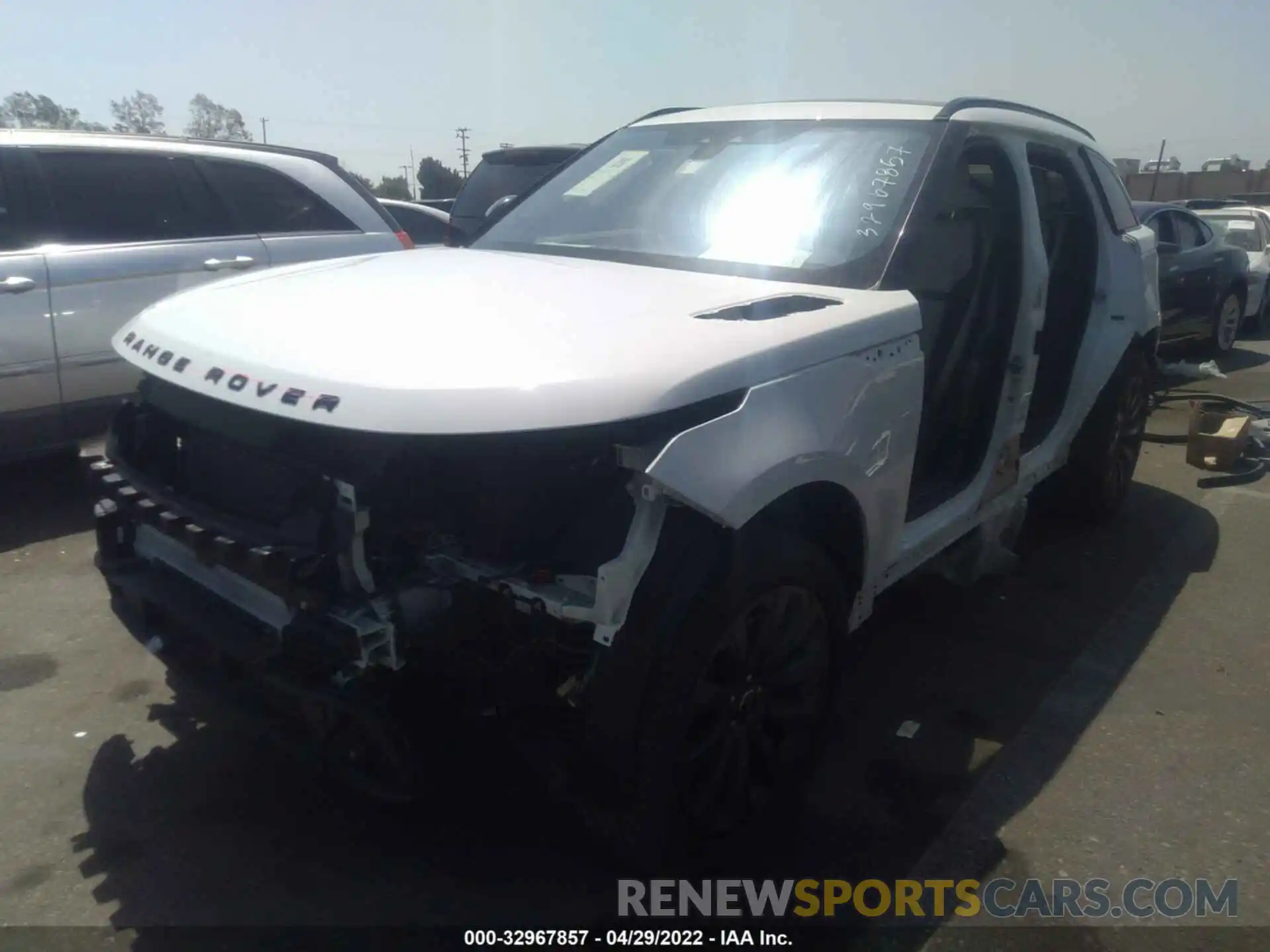 2 Photograph of a damaged car SALYL2FV3KA225513 LAND ROVER RANGE ROVER VELAR 2019