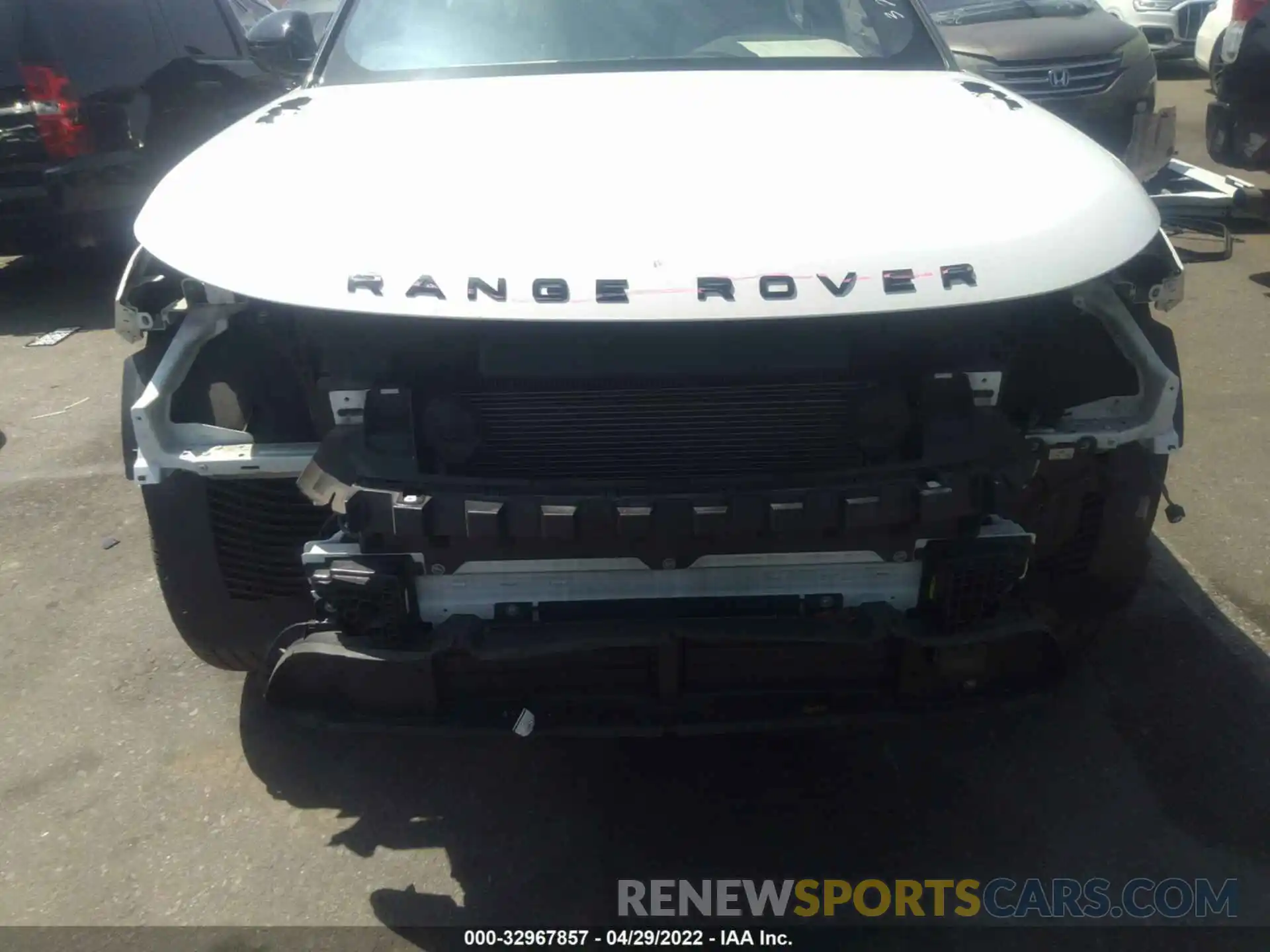 6 Photograph of a damaged car SALYL2FV3KA225513 LAND ROVER RANGE ROVER VELAR 2019