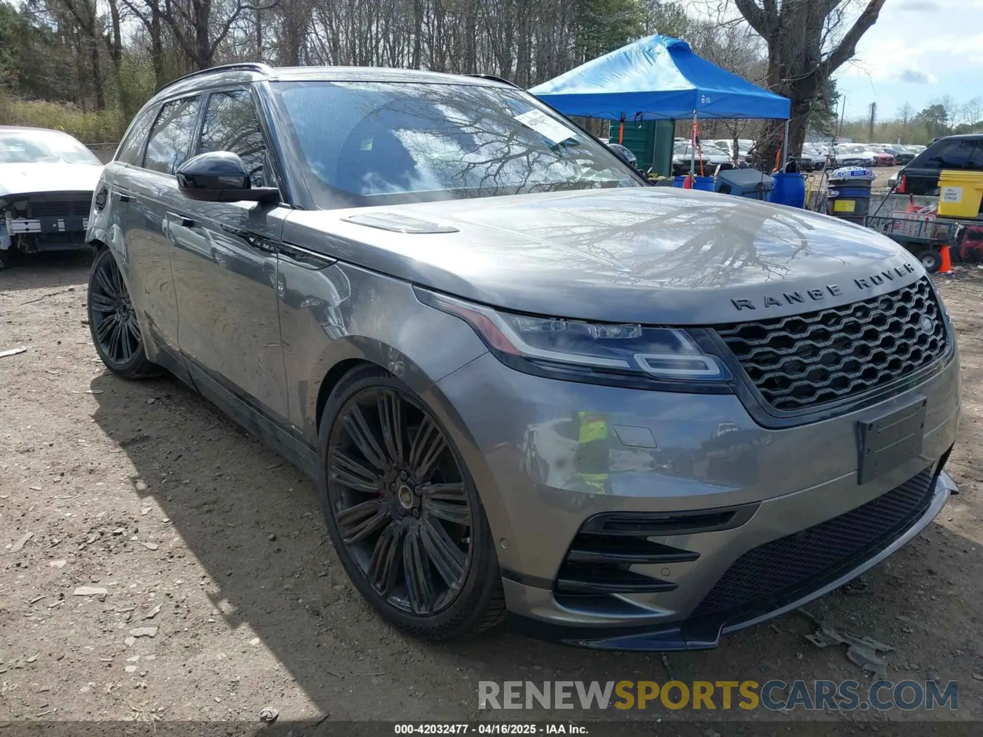 1 Photograph of a damaged car SALYL2FV3KA226306 LAND ROVER RANGE ROVER VELAR 2019