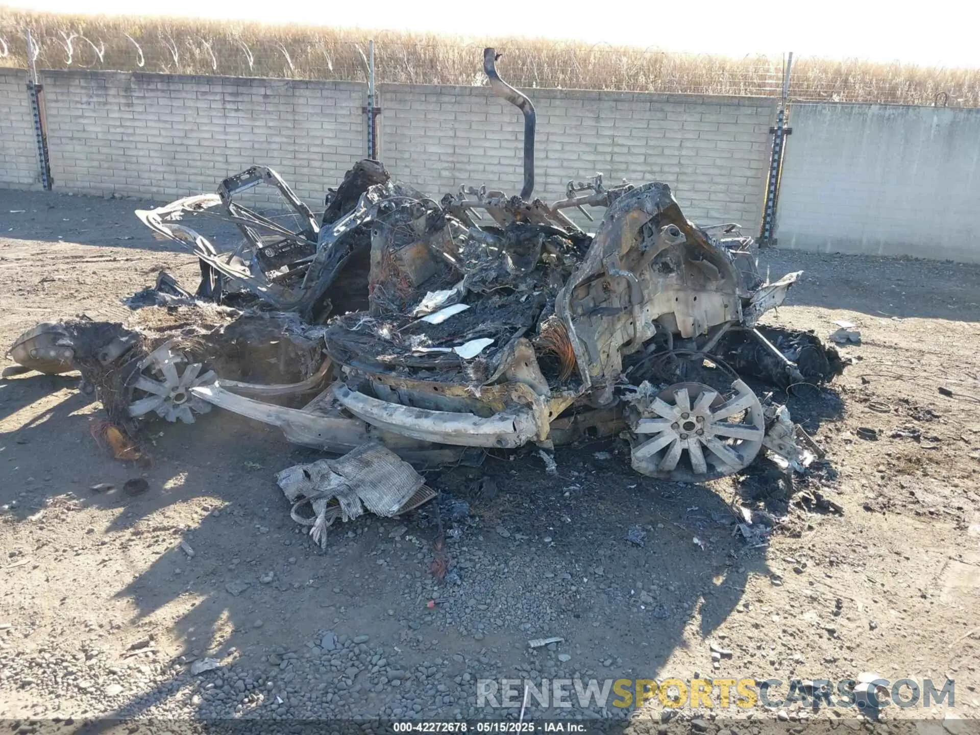 3 Photograph of a damaged car SALYL2FV8KA225815 LAND ROVER RANGE ROVER VELAR 2019