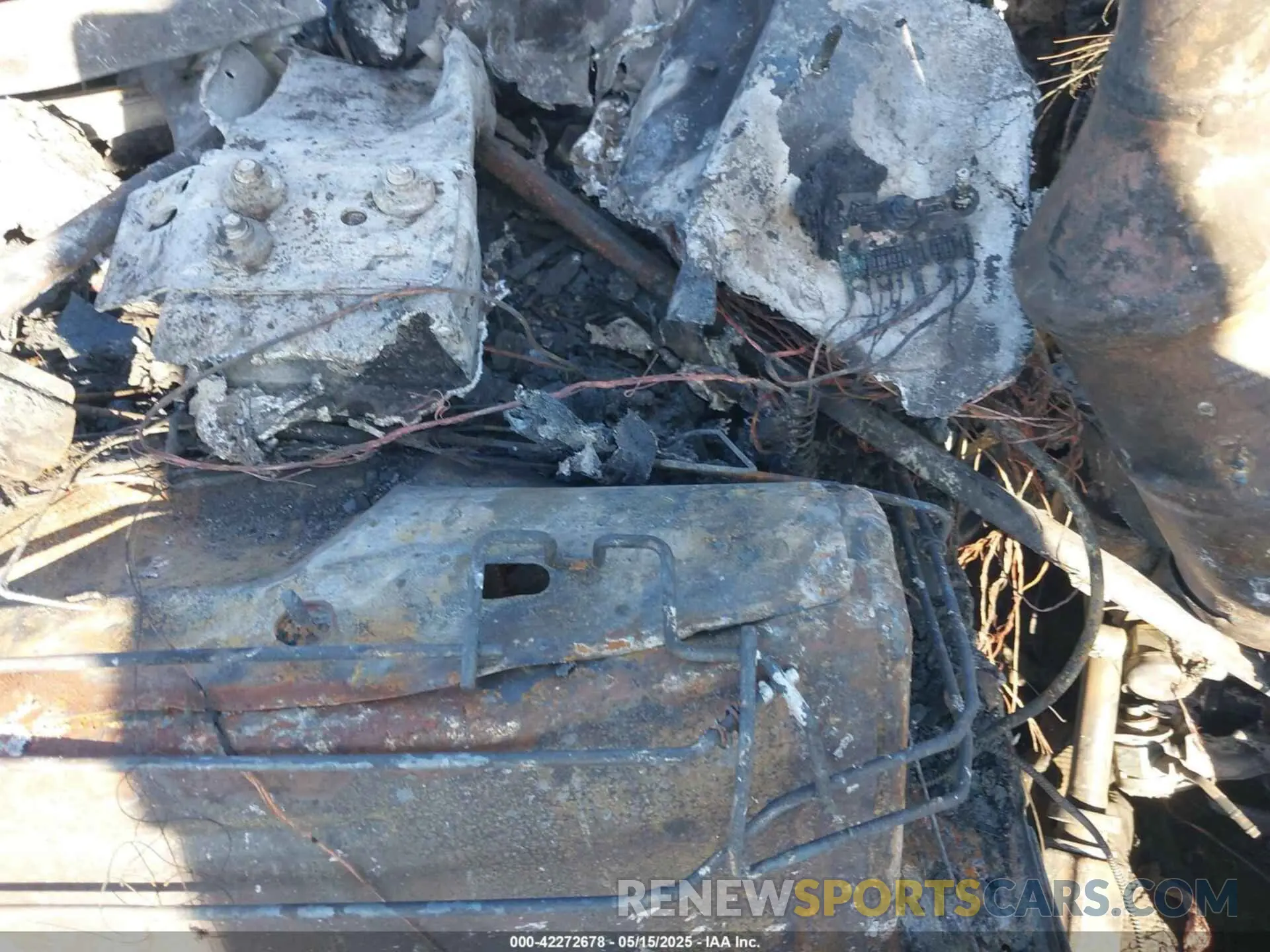 7 Photograph of a damaged car SALYL2FV8KA225815 LAND ROVER RANGE ROVER VELAR 2019