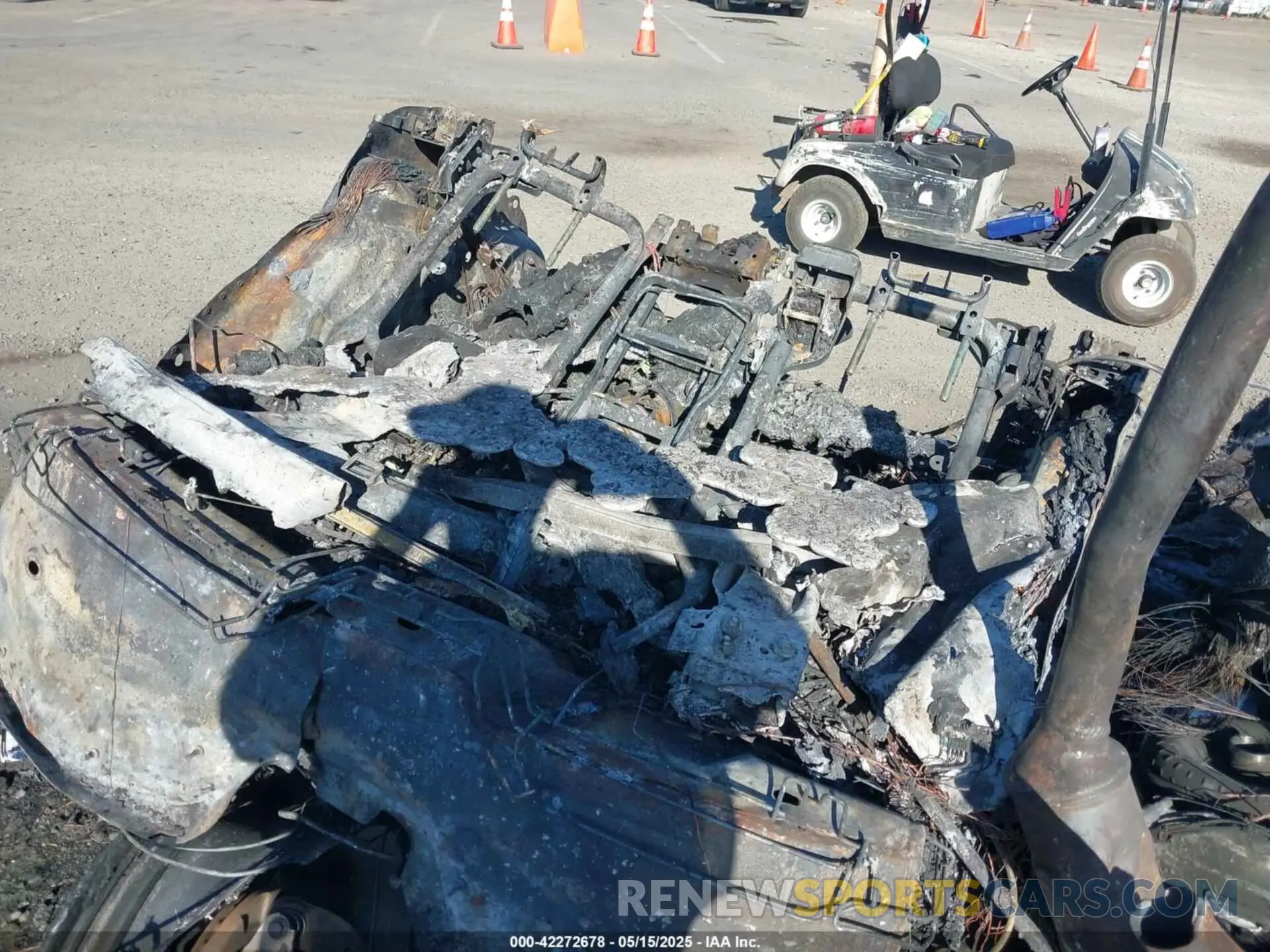 8 Photograph of a damaged car SALYL2FV8KA225815 LAND ROVER RANGE ROVER VELAR 2019