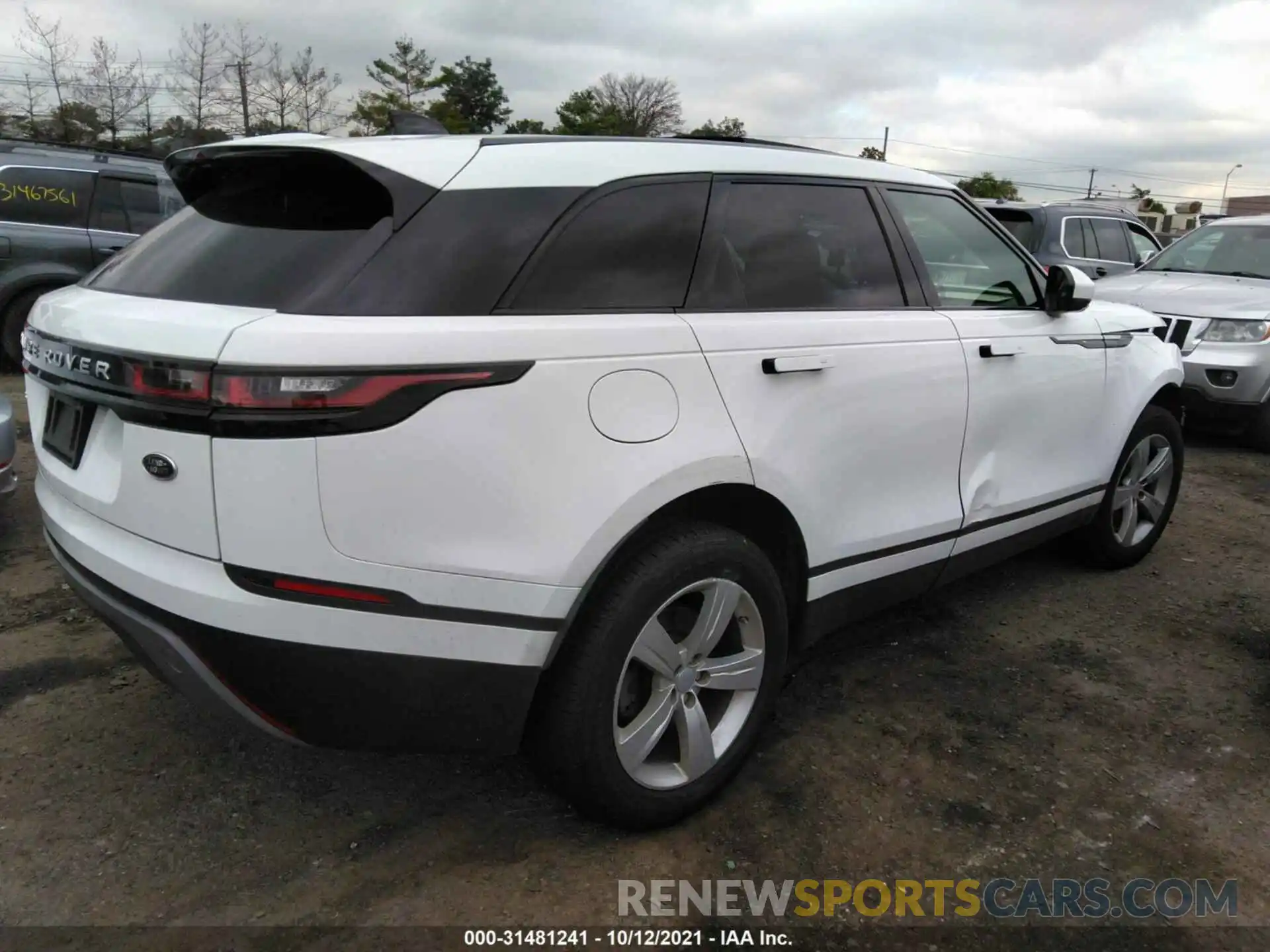 4 Photograph of a damaged car SALYB2EX0LA255172 LAND ROVER RANGE ROVER VELAR 2020