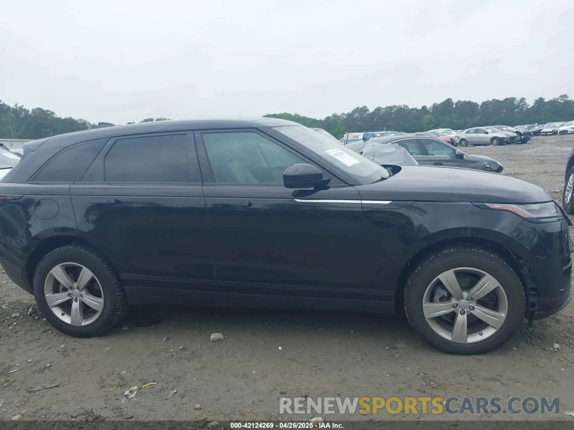13 Photograph of a damaged car SALYB2EX1LA261191 LAND ROVER RANGE ROVER VELAR 2020