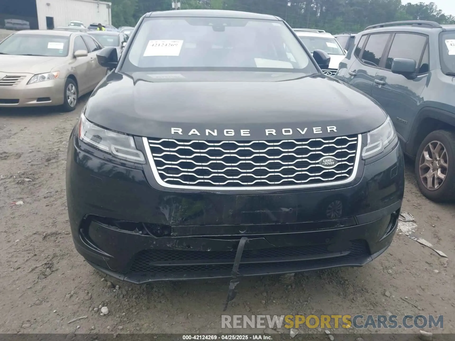 6 Photograph of a damaged car SALYB2EX1LA261191 LAND ROVER RANGE ROVER VELAR 2020