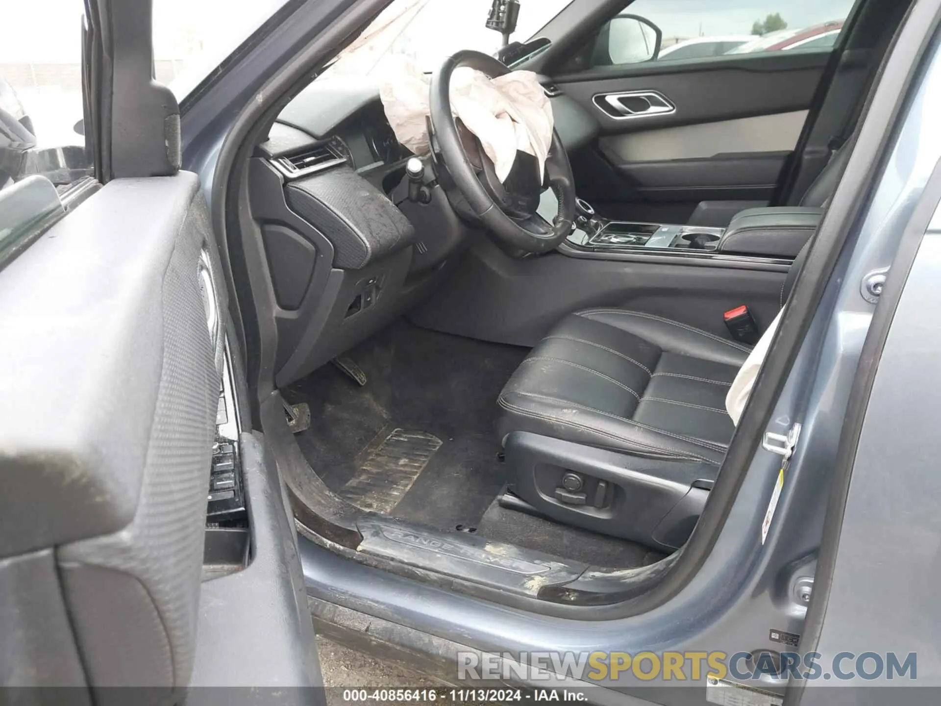 5 Photograph of a damaged car SALYB2EX1LA290495 LAND ROVER RANGE ROVER VELAR 2020