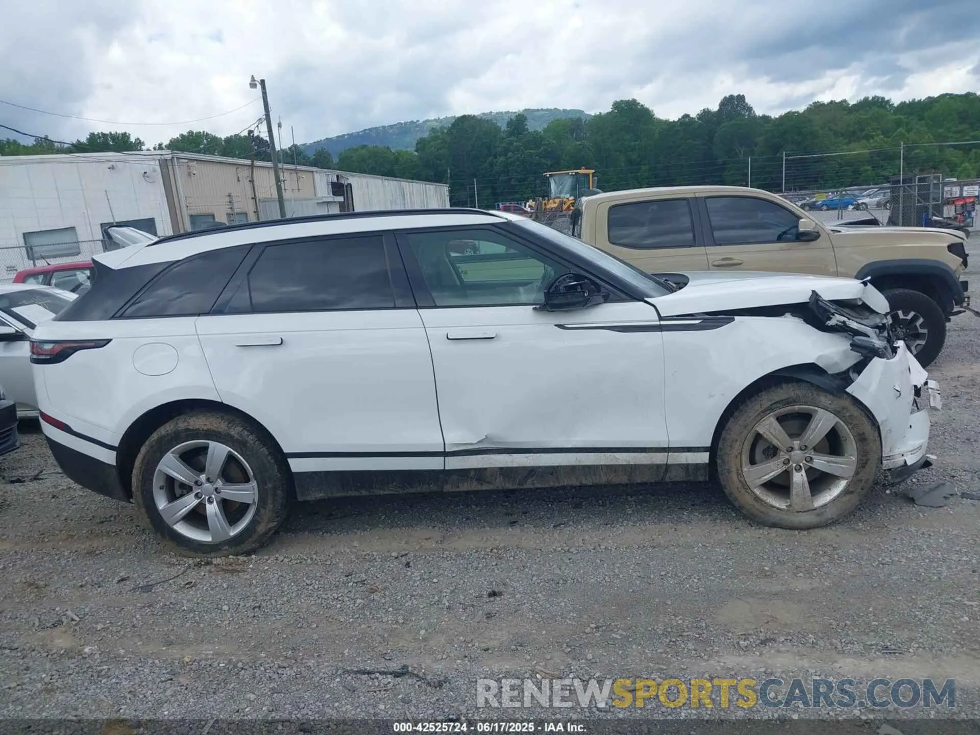 12 Photograph of a damaged car SALYB2EX2LA256971 LAND ROVER RANGE ROVER VELAR 2020
