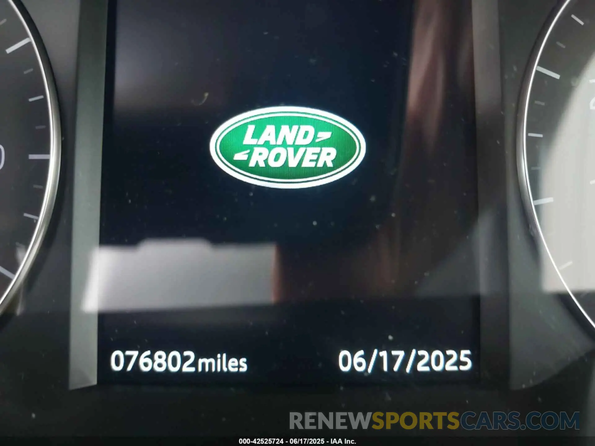14 Photograph of a damaged car SALYB2EX2LA256971 LAND ROVER RANGE ROVER VELAR 2020