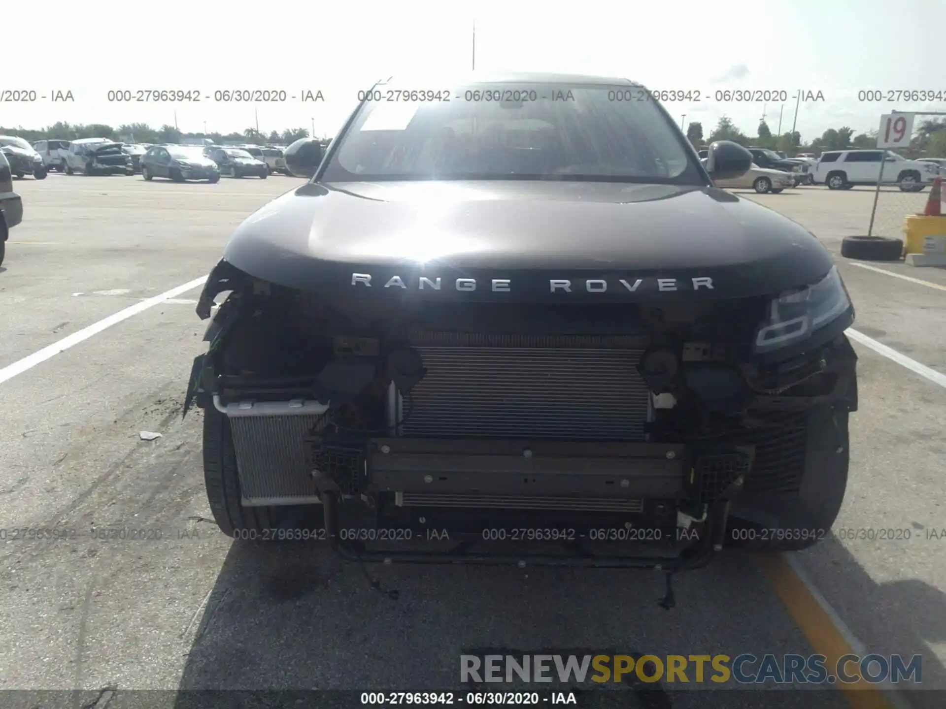 6 Photograph of a damaged car SALYB2EX3LA247972 LAND ROVER RANGE ROVER VELAR 2020