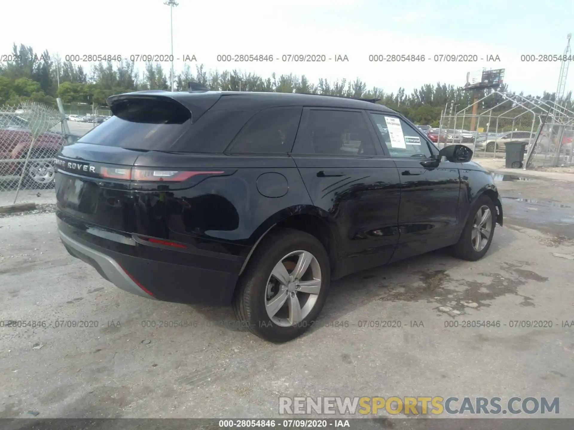 4 Photograph of a damaged car SALYB2EX3LA256459 LAND ROVER RANGE ROVER VELAR 2020