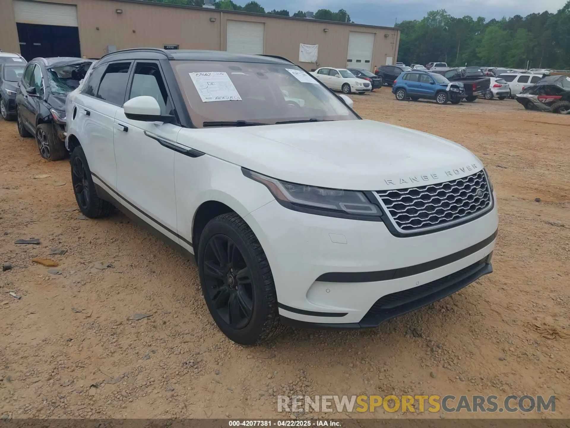 1 Photograph of a damaged car SALYB2EX3LA292863 LAND ROVER RANGE ROVER VELAR 2020