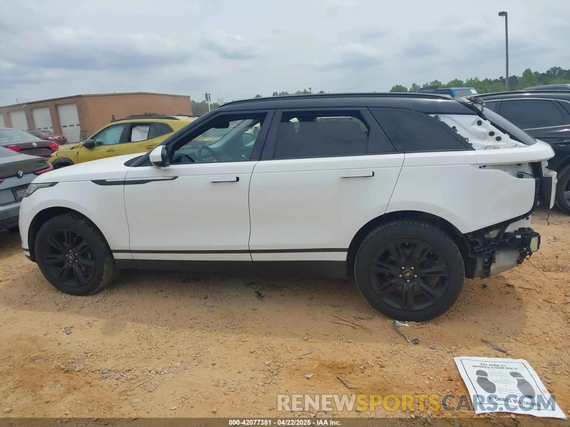 13 Photograph of a damaged car SALYB2EX3LA292863 LAND ROVER RANGE ROVER VELAR 2020