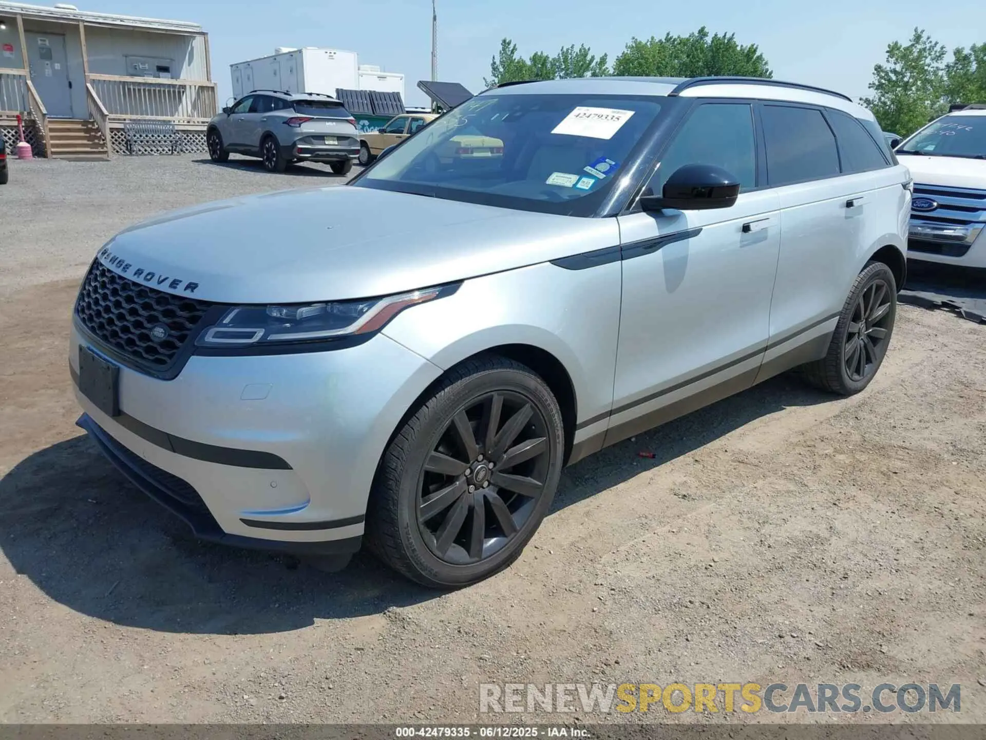 2 Photograph of a damaged car SALYB2EX4LA242330 LAND ROVER RANGE ROVER VELAR 2020