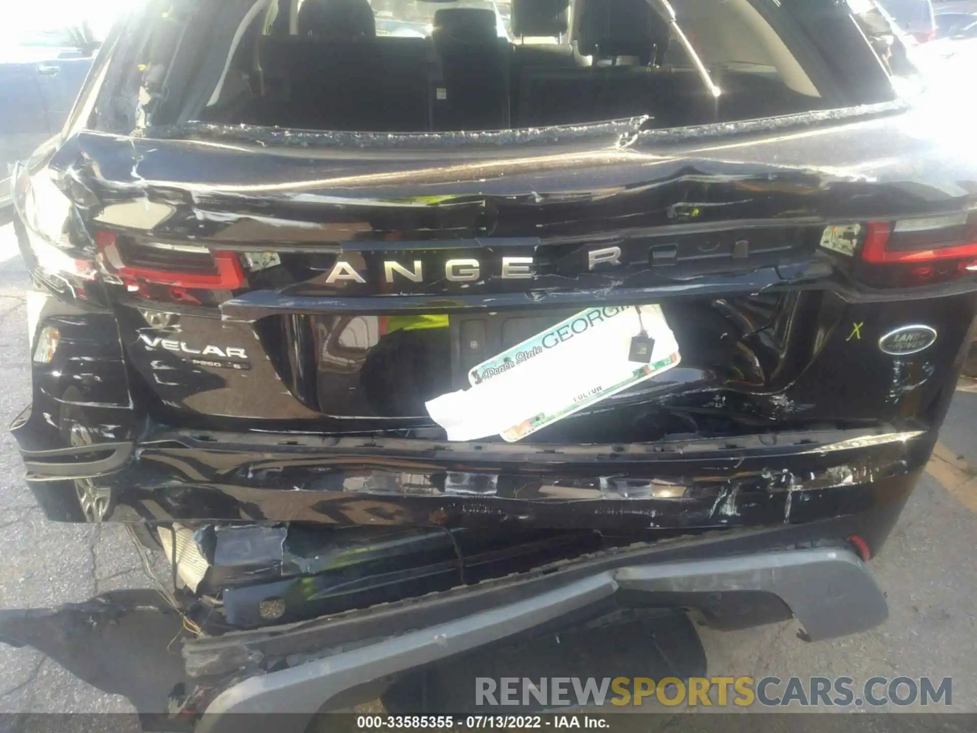 6 Photograph of a damaged car SALYB2EX7LA249644 LAND ROVER RANGE ROVER VELAR 2020