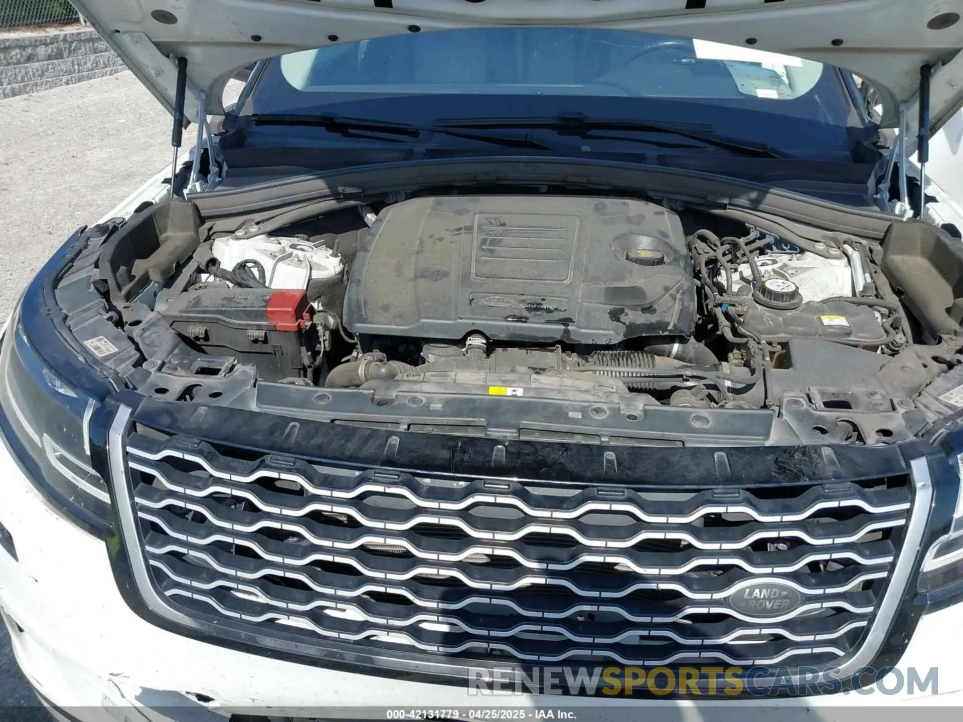 10 Photograph of a damaged car SALYB2EX7LA252141 LAND ROVER RANGE ROVER VELAR 2020