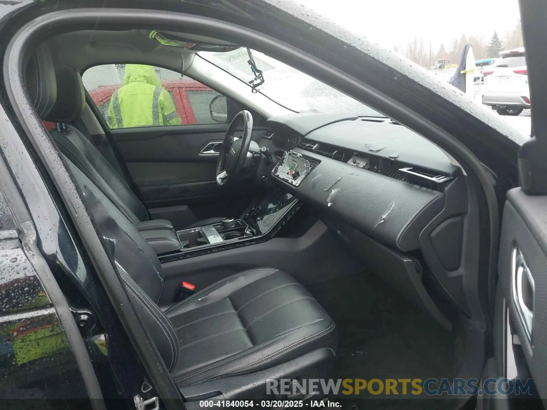 5 Photograph of a damaged car SALYB2EX7LA265410 LAND ROVER RANGE ROVER VELAR 2020