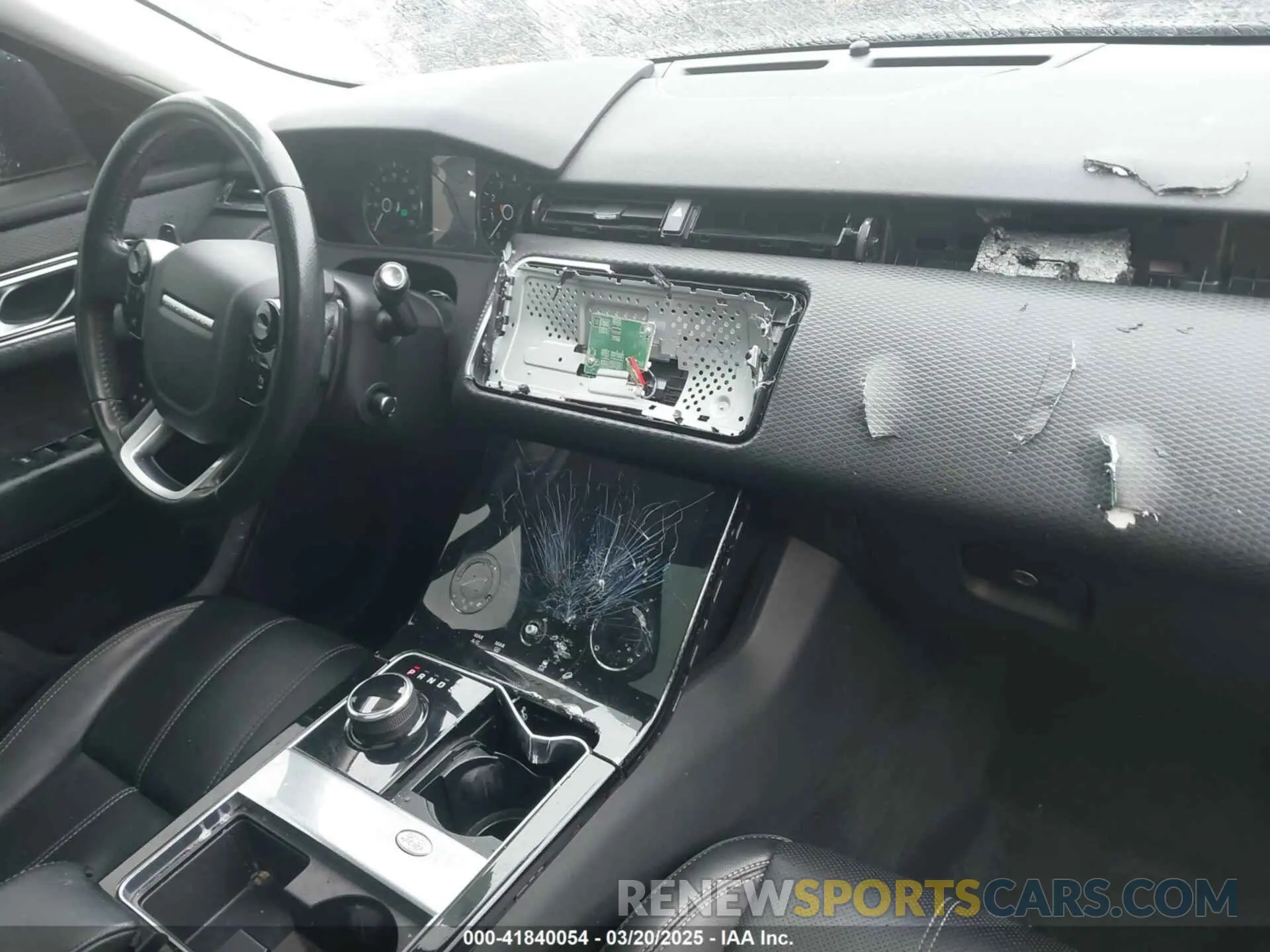 6 Photograph of a damaged car SALYB2EX7LA265410 LAND ROVER RANGE ROVER VELAR 2020