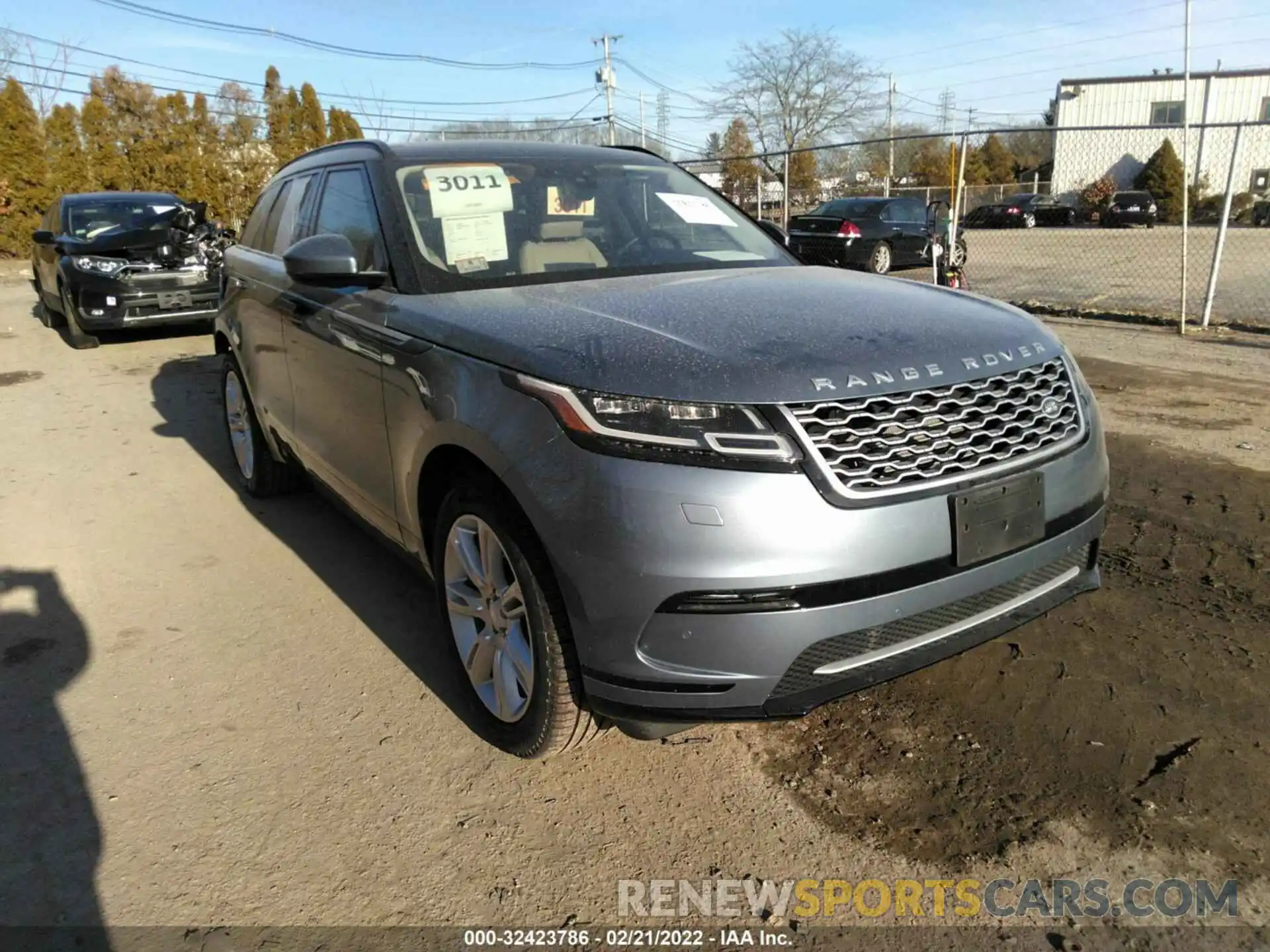 1 Photograph of a damaged car SALYB2EX7LA267237 LAND ROVER RANGE ROVER VELAR 2020