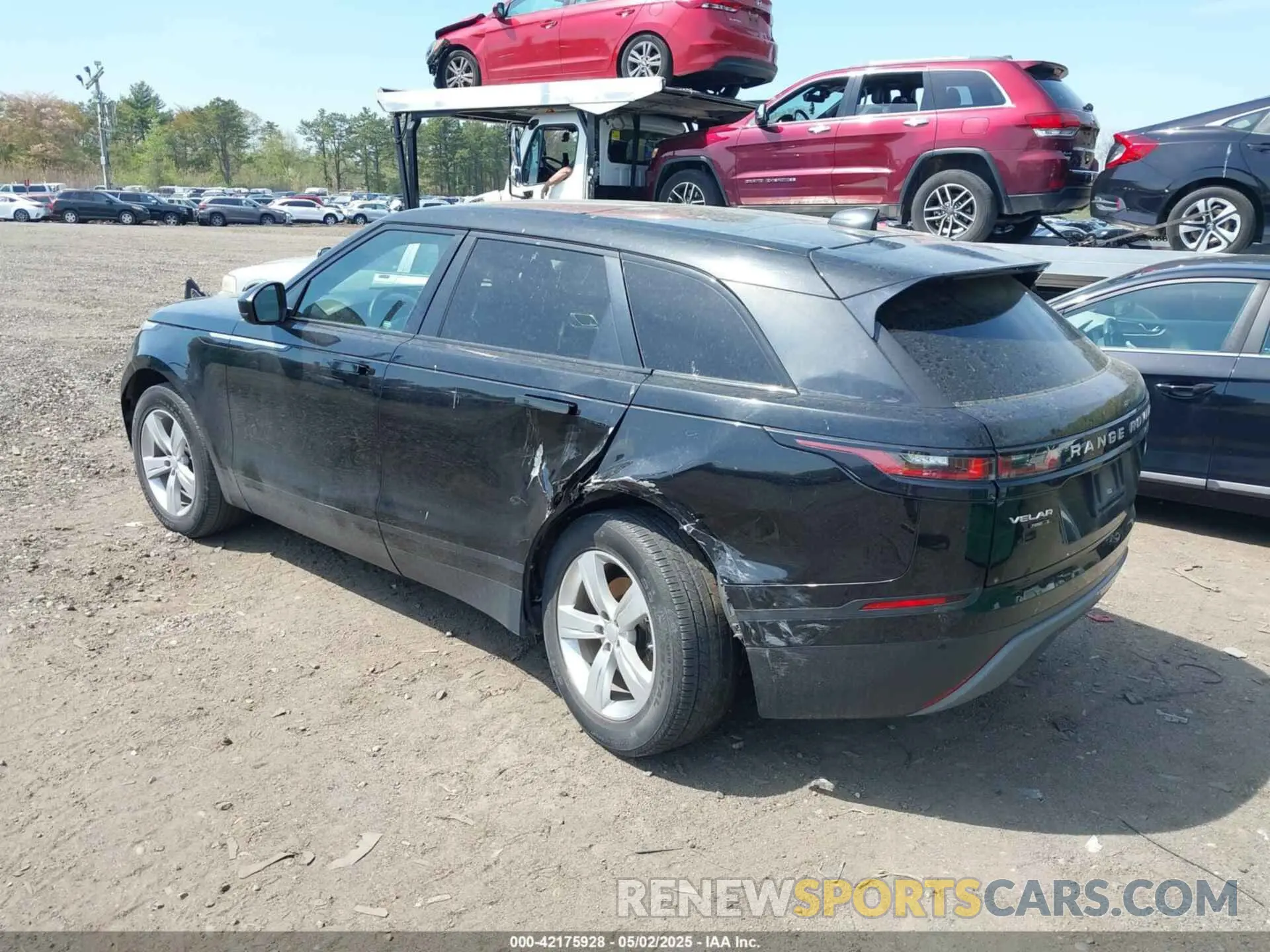 3 Photograph of a damaged car SALYB2EX8LA265495 LAND ROVER RANGE ROVER VELAR 2020
