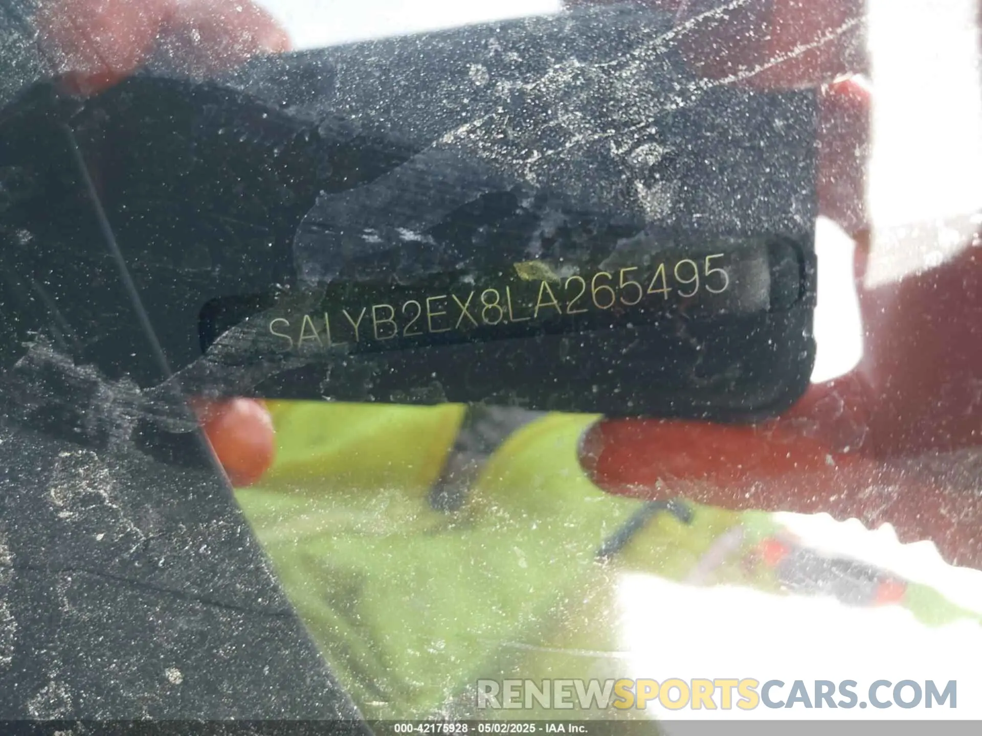 9 Photograph of a damaged car SALYB2EX8LA265495 LAND ROVER RANGE ROVER VELAR 2020