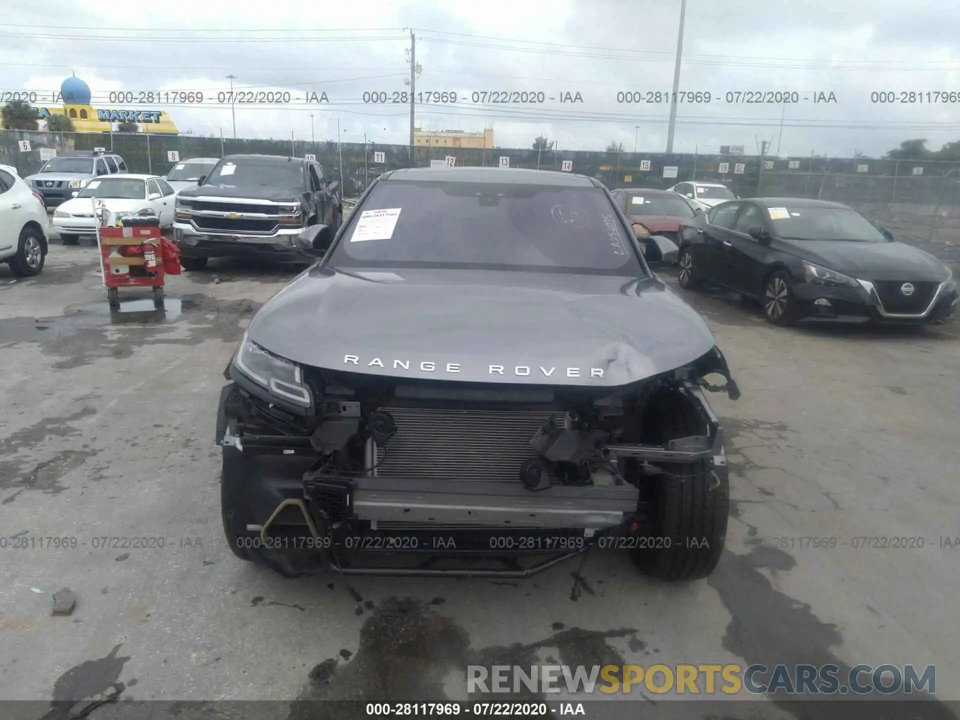 6 Photograph of a damaged car SALYB2EX9LA252075 LAND ROVER RANGE ROVER VELAR 2020