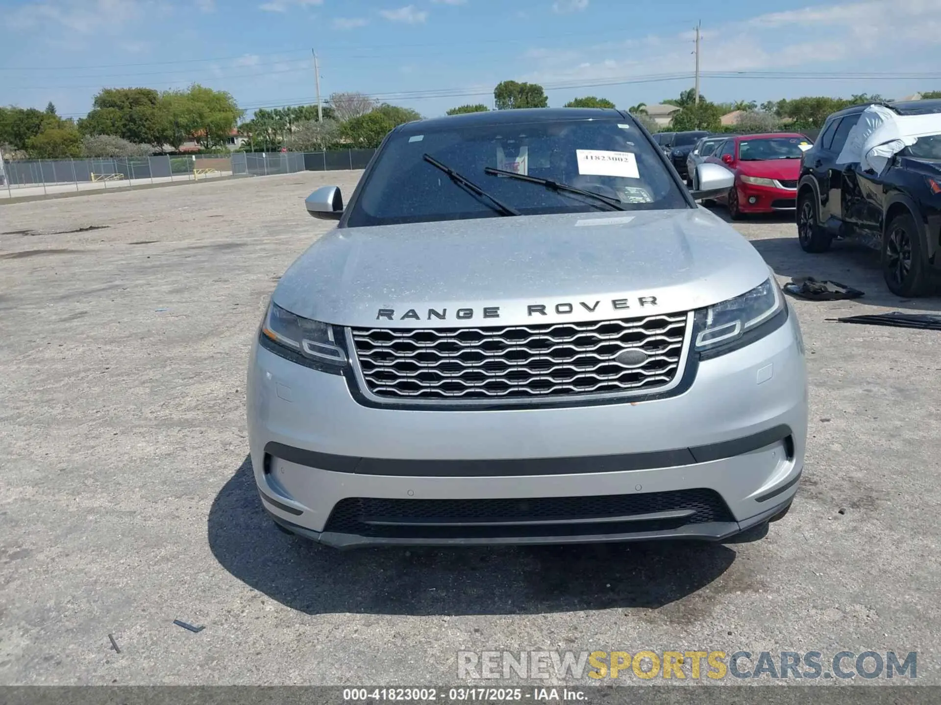 6 Photograph of a damaged car SALYB2EXXLA255258 LAND ROVER RANGE ROVER VELAR 2020