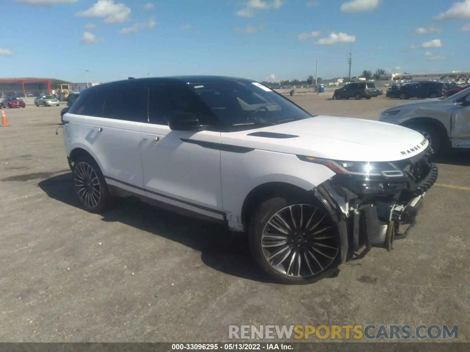 1 Photograph of a damaged car SALYK2EX0LA250571 LAND ROVER RANGE ROVER VELAR 2020