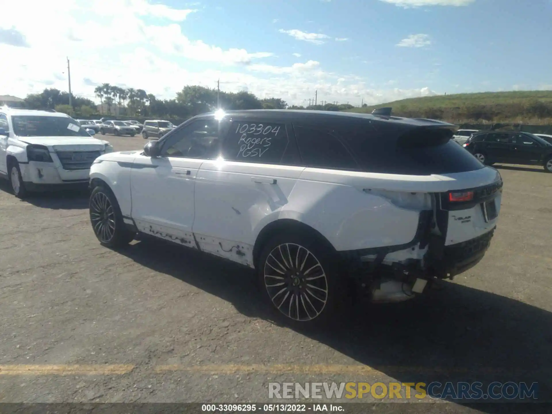 3 Photograph of a damaged car SALYK2EX0LA250571 LAND ROVER RANGE ROVER VELAR 2020