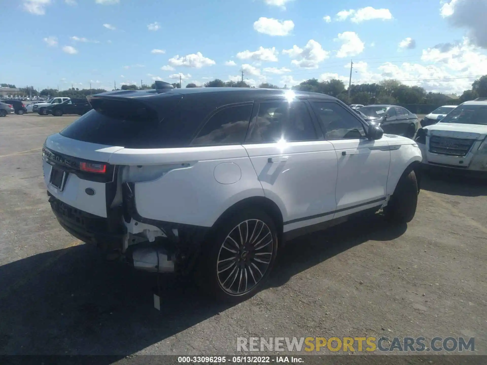 4 Photograph of a damaged car SALYK2EX0LA250571 LAND ROVER RANGE ROVER VELAR 2020