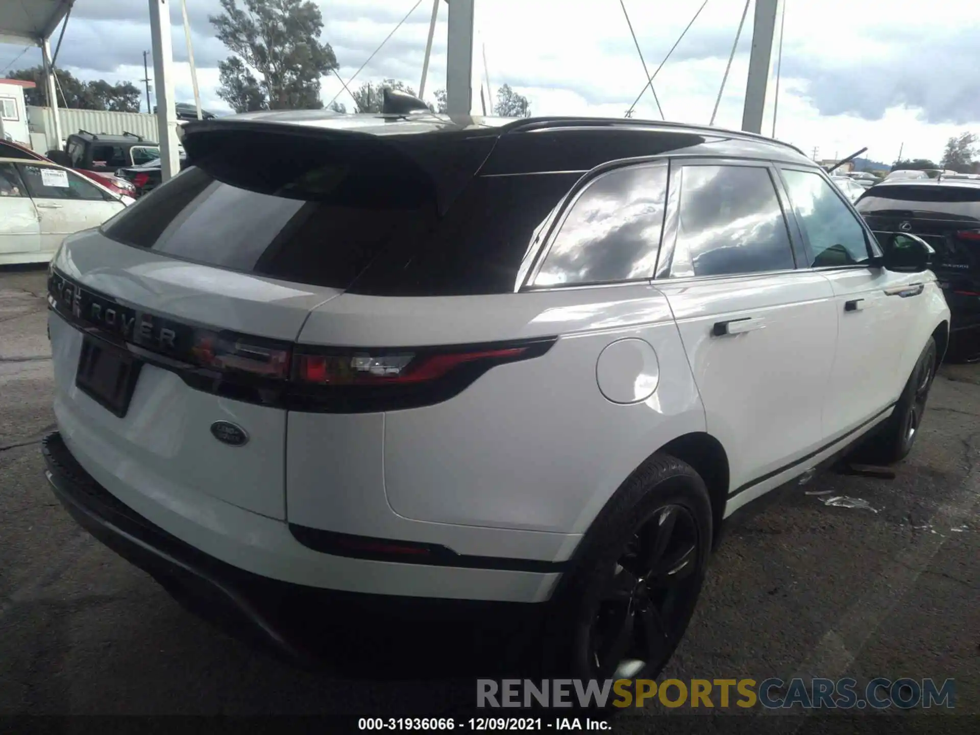 4 Photograph of a damaged car SALYK2EX0LA250750 LAND ROVER RANGE ROVER VELAR 2020