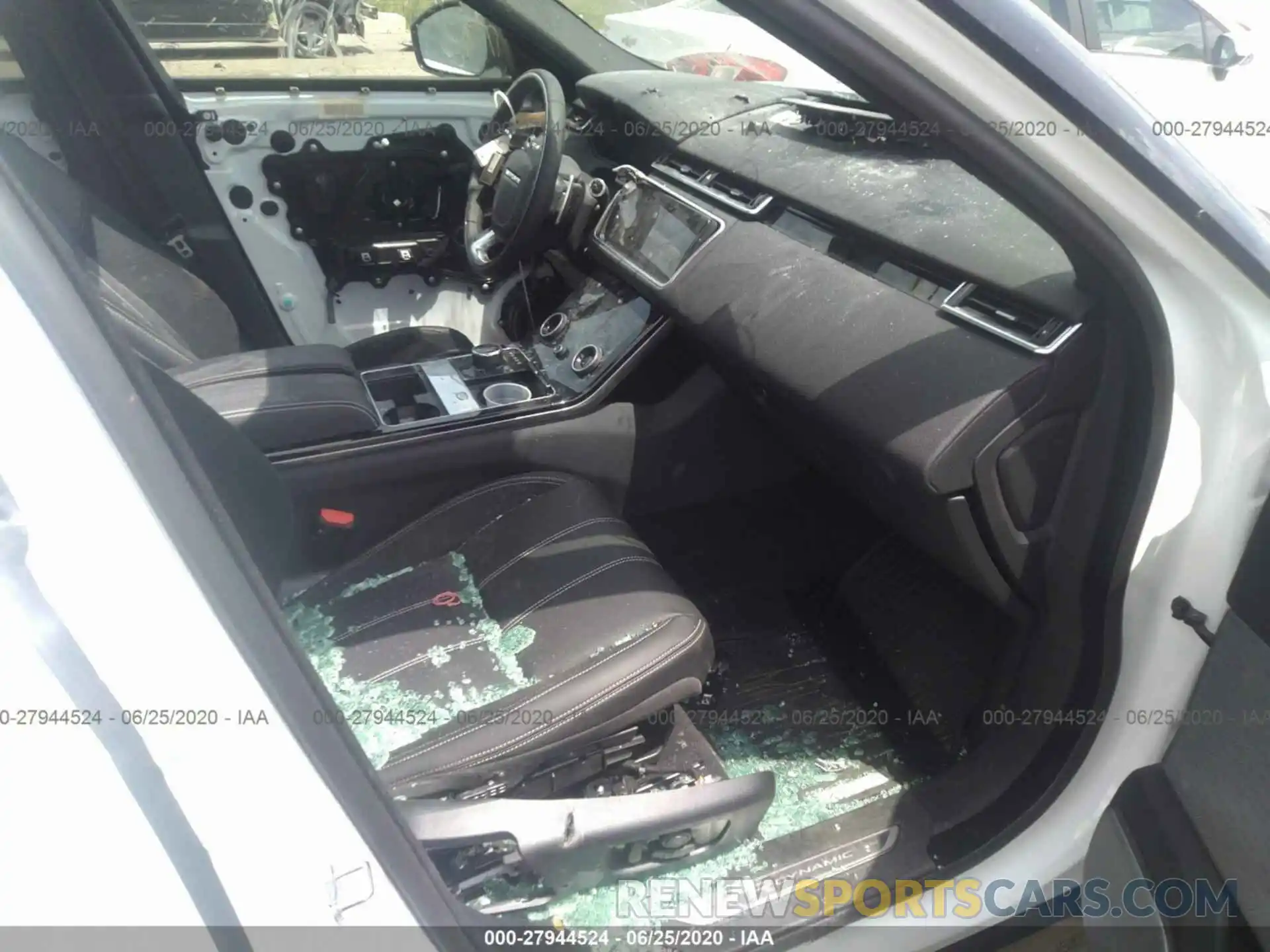 5 Photograph of a damaged car SALYK2EX0LA273882 LAND ROVER RANGE ROVER VELAR 2020