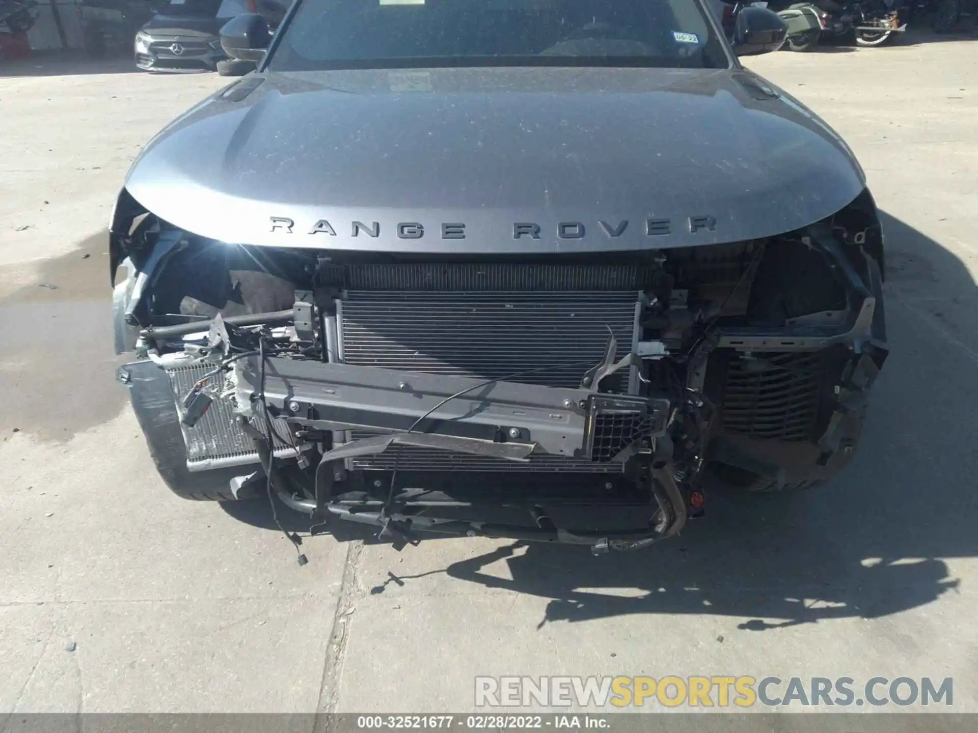 6 Photograph of a damaged car SALYK2EX1LA273177 LAND ROVER RANGE ROVER VELAR 2020