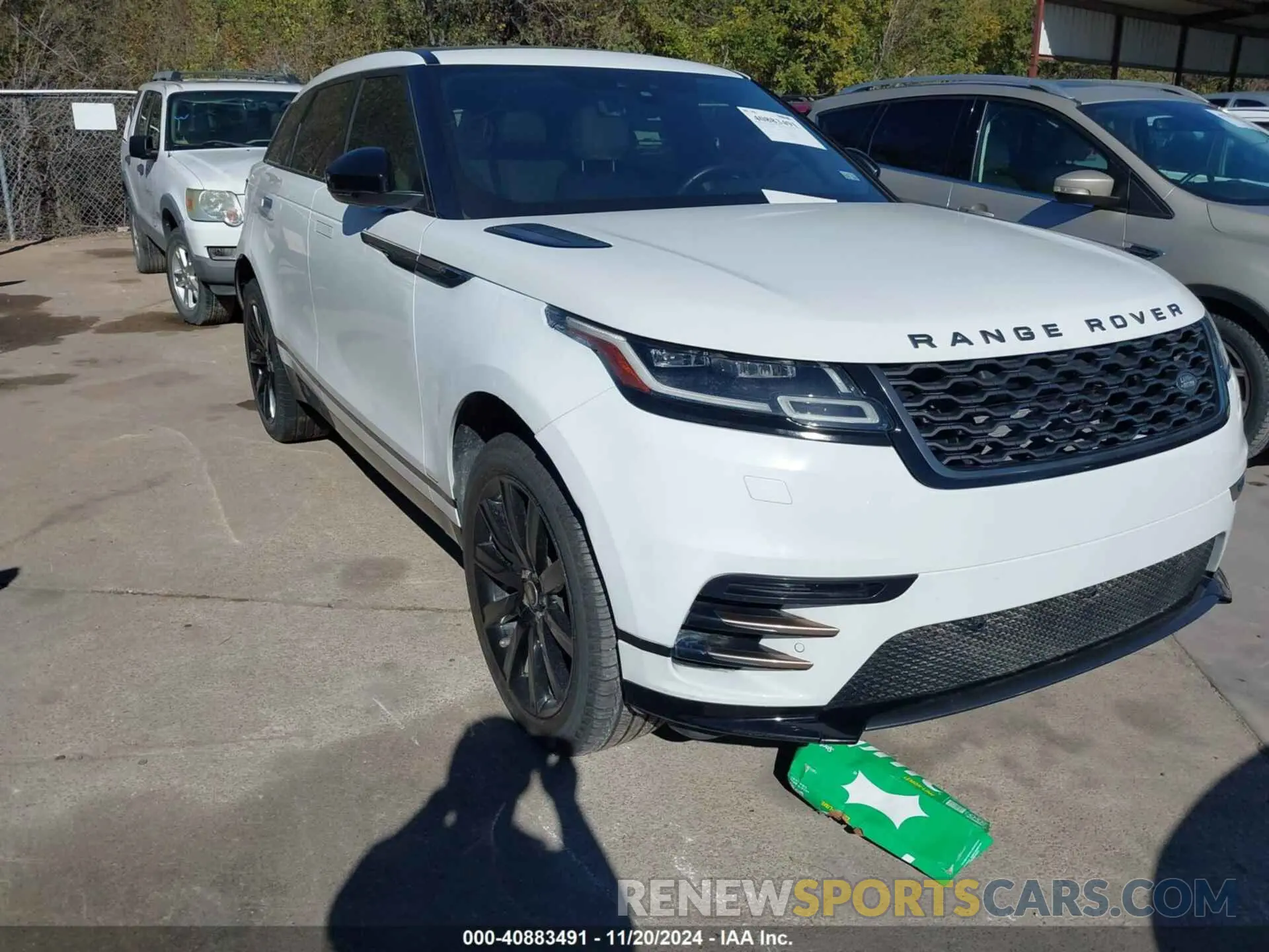 1 Photograph of a damaged car SALYK2EX3LA238074 LAND ROVER RANGE ROVER VELAR 2020