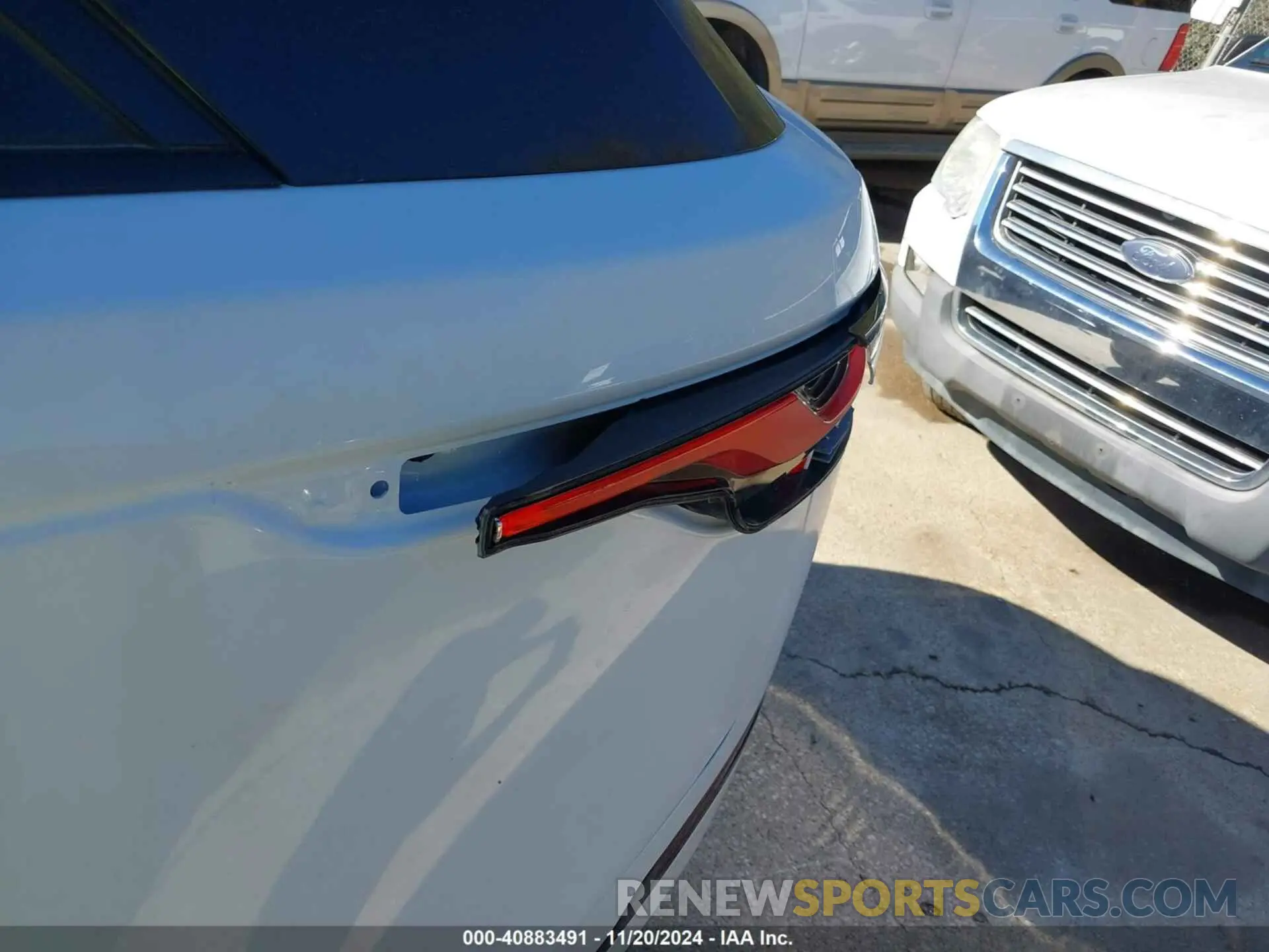 16 Photograph of a damaged car SALYK2EX3LA238074 LAND ROVER RANGE ROVER VELAR 2020